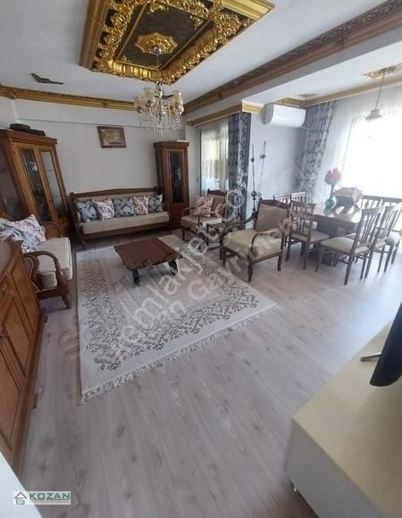 Güngören Merkez Mahallesinde Satılık Dublex Daire 6+2