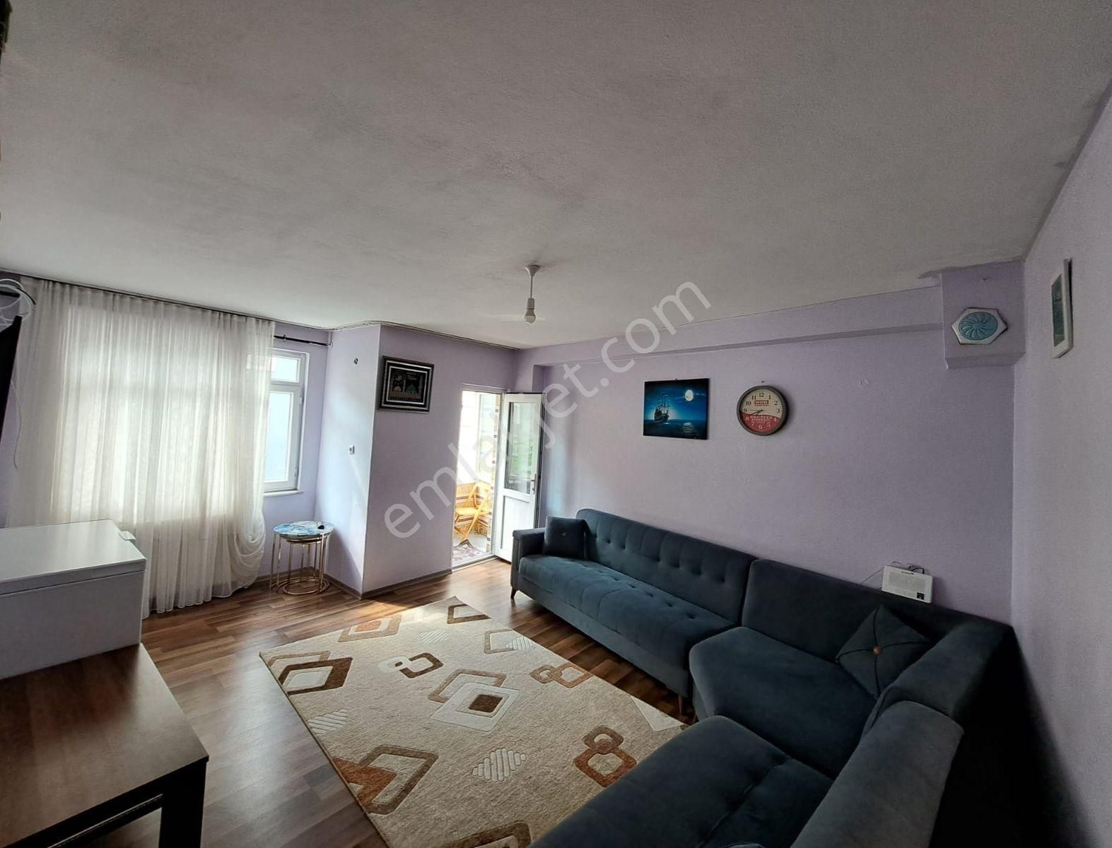 Demirkapıda Satılık 2+1 Daire (daire Boşaldı)