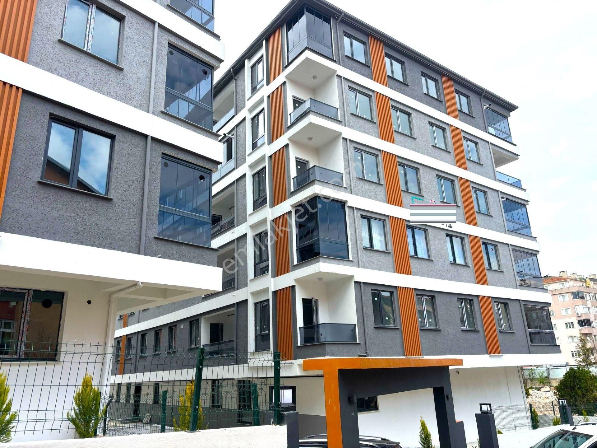 ***eryıldız İnşaat'tan***şehir Merkezinde 2.70 Faizle %50 Kredi İmkanı 135m2 Lüx 3+1'ler