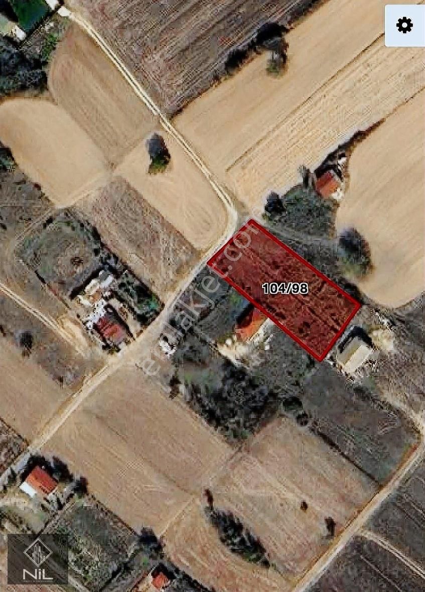 270 M2 Satılık Kelepir Bağ Yeri Karlı Mh Çapı Yolu Var