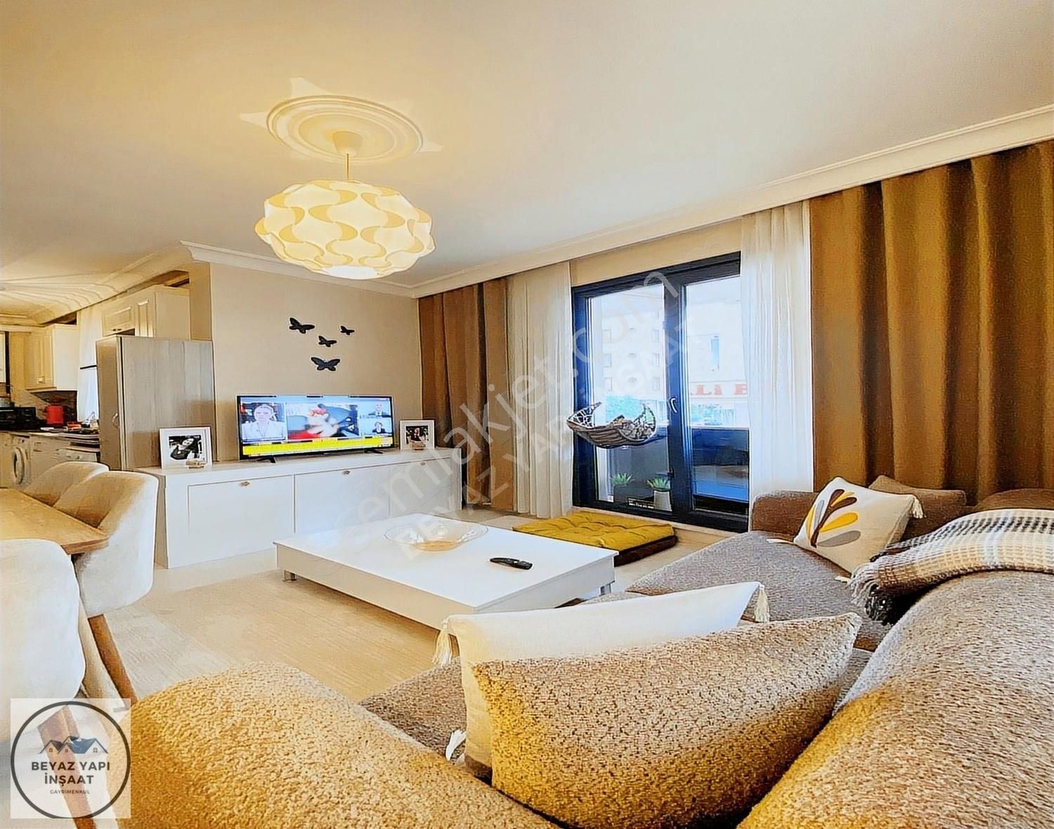Beyaz Yapı 'dan Çekmeköy Aydınlarda Kullanışlı 1+1 Satılık Daire