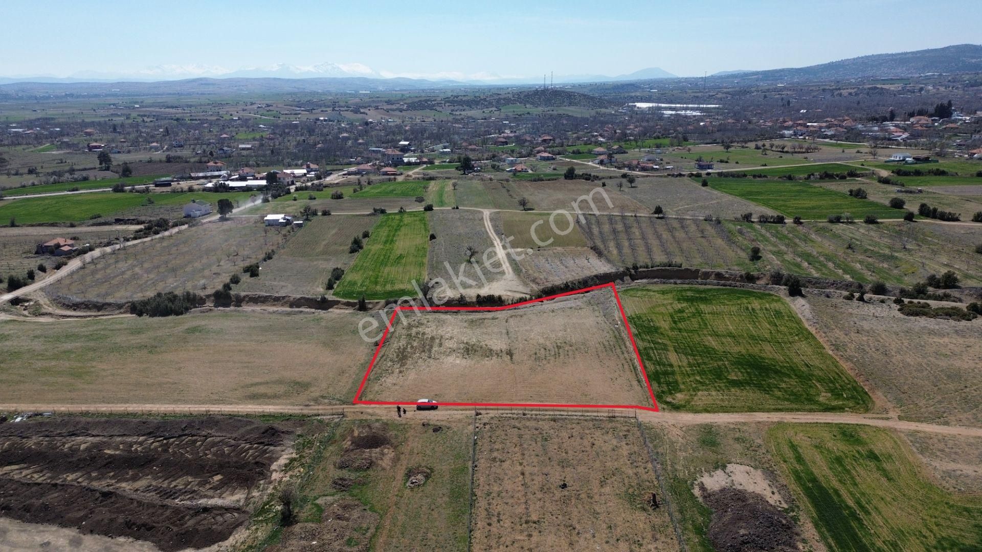 Korkuteli Yeşilyaylada Satılık 4266 M2 Problemi Olmayan Tarla - Görsel 12