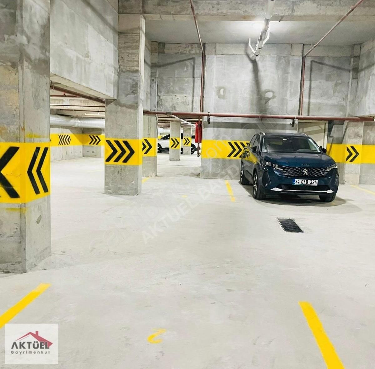 Şaşkınbakkal Sahilde Aktüel Tek Yetkili 160m2 1yıllık Binada Lüx