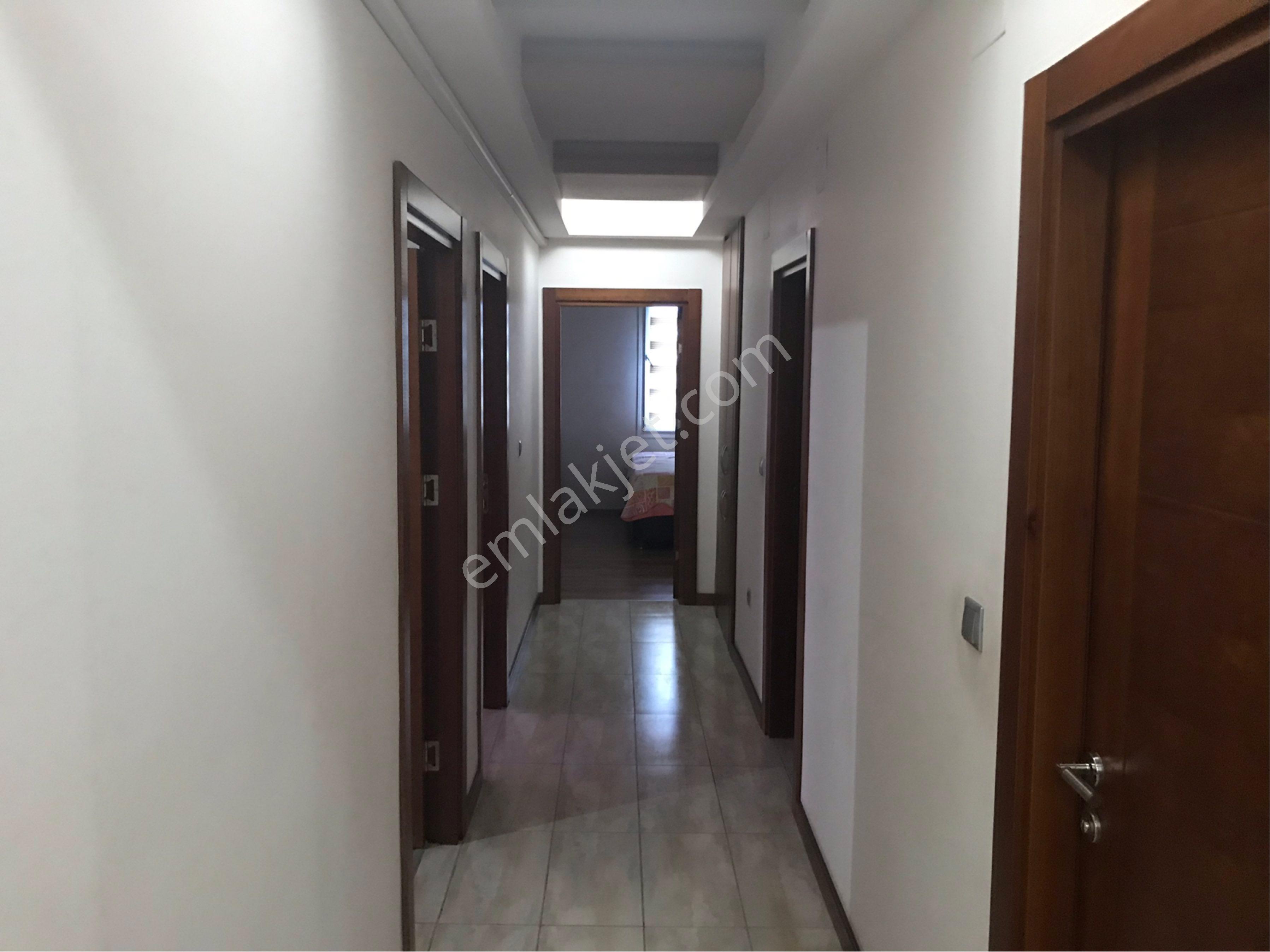 Erdemli’de Denize Sıfır Dayalı Döşeli 4+1 Daire - Görsel 20