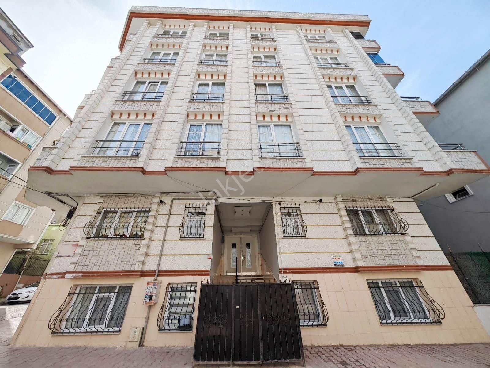 Tutar Emlak Dan Dubleks Daire Yenibosna Çakmak Duragı Yakını 4+1 160 M2