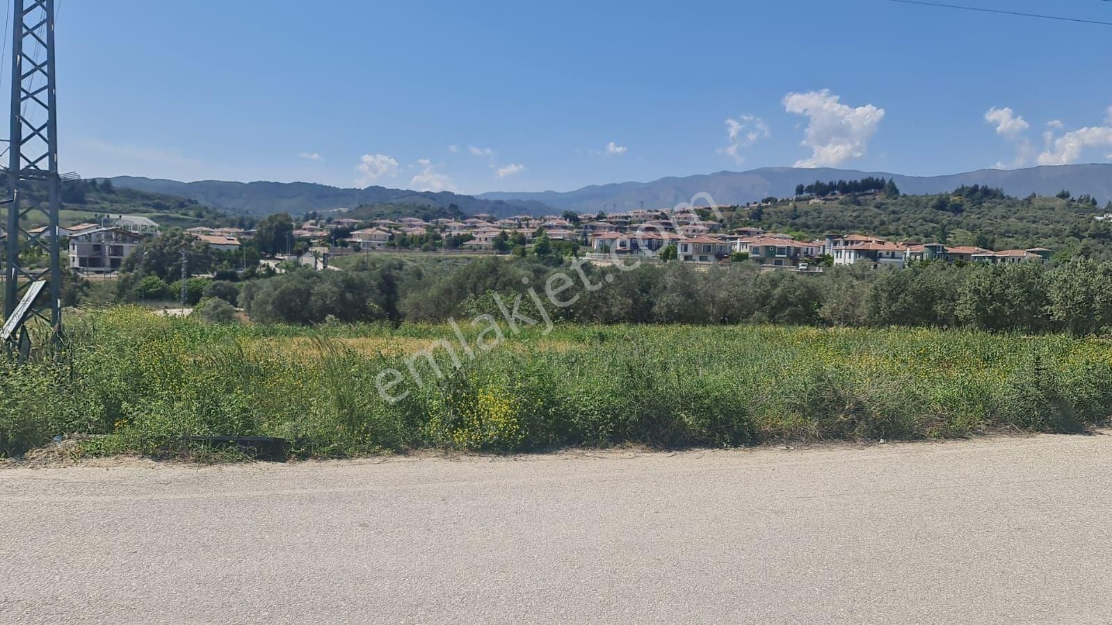 Park Evler Girişinde Emsalsiz Arsa