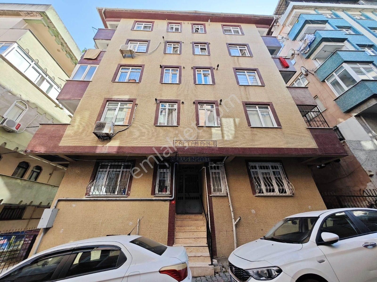 Tutar Emlak Dan Çakmak Durağında 2+1 Krediye Uygun Birinci Kat