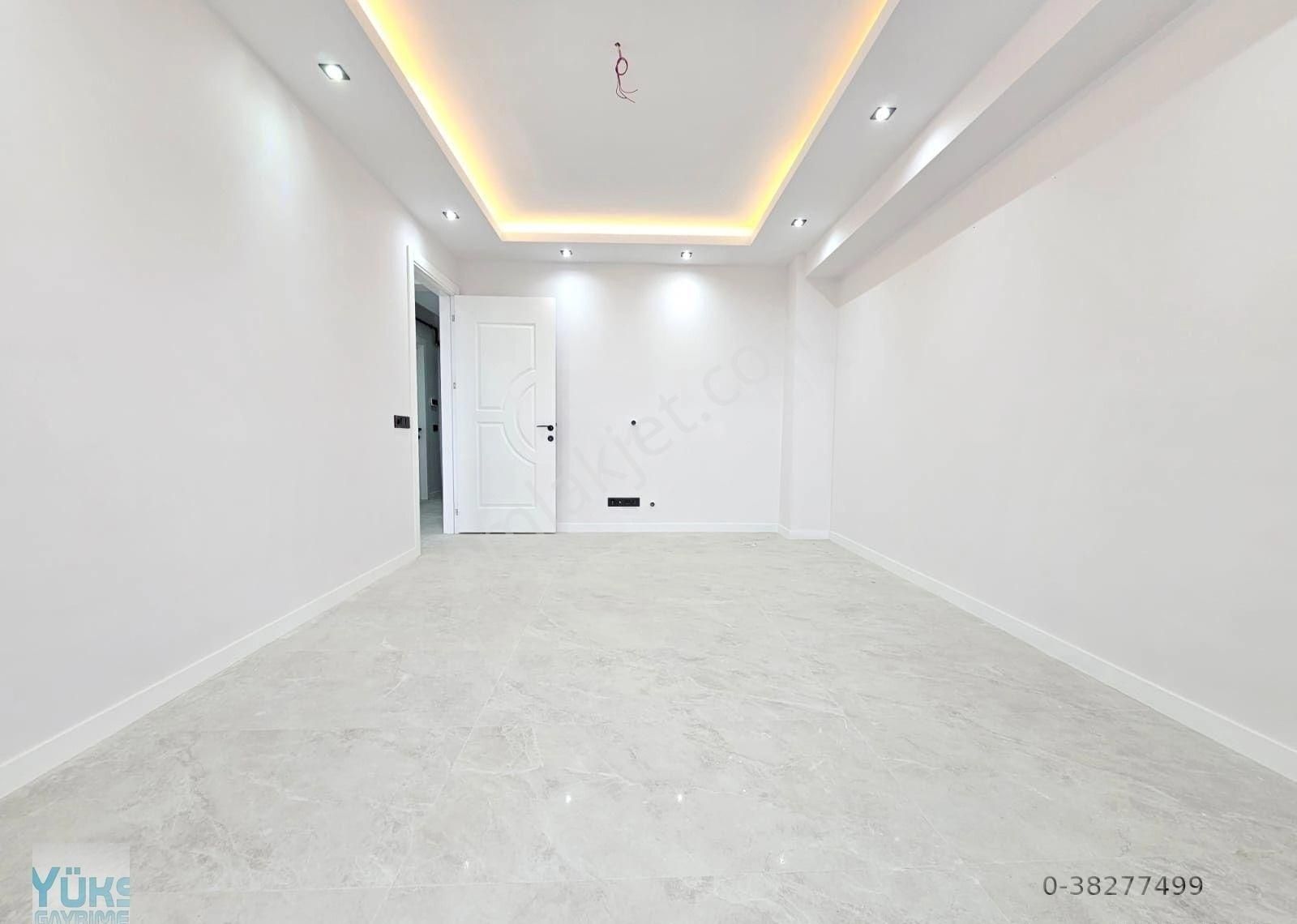 Denizli Şemikler De 3+1 160 M2 Cadde Üzerinde Satılık Daireler