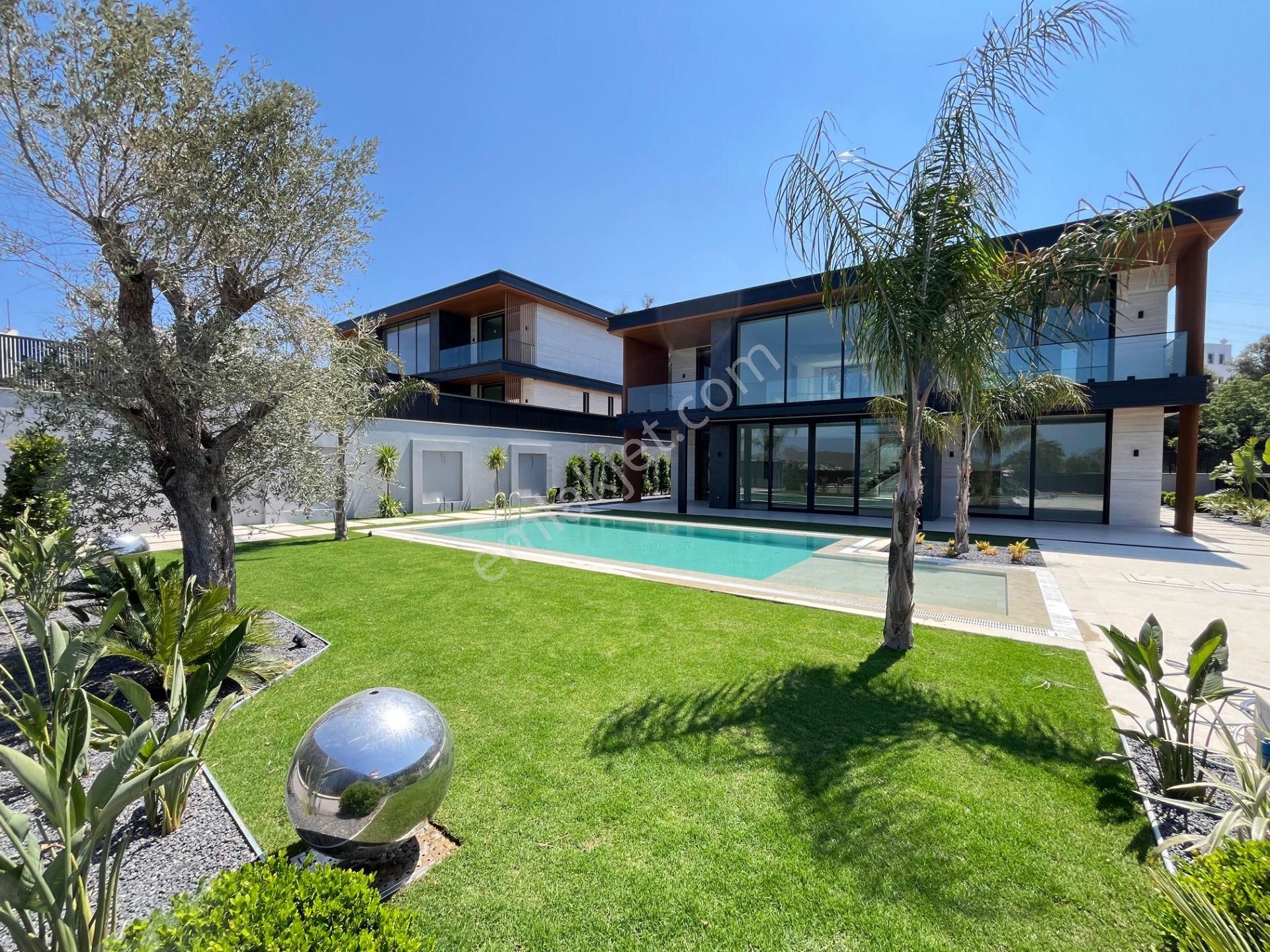 Bodrum Yalıkavak Satılık Özel Mimari Havuzlu Müstakil 4+1 Villa - Görsel 4