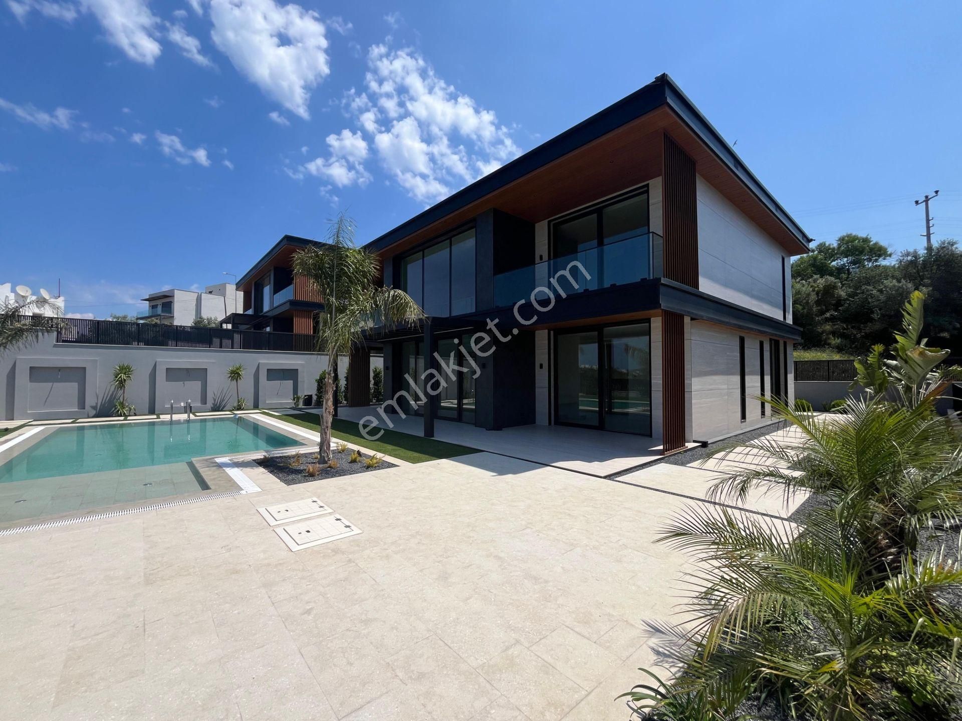Bodrum Yalıkavak Satılık Özel Mimari Havuzlu Müstakil 4+1 Villa - Görsel 5