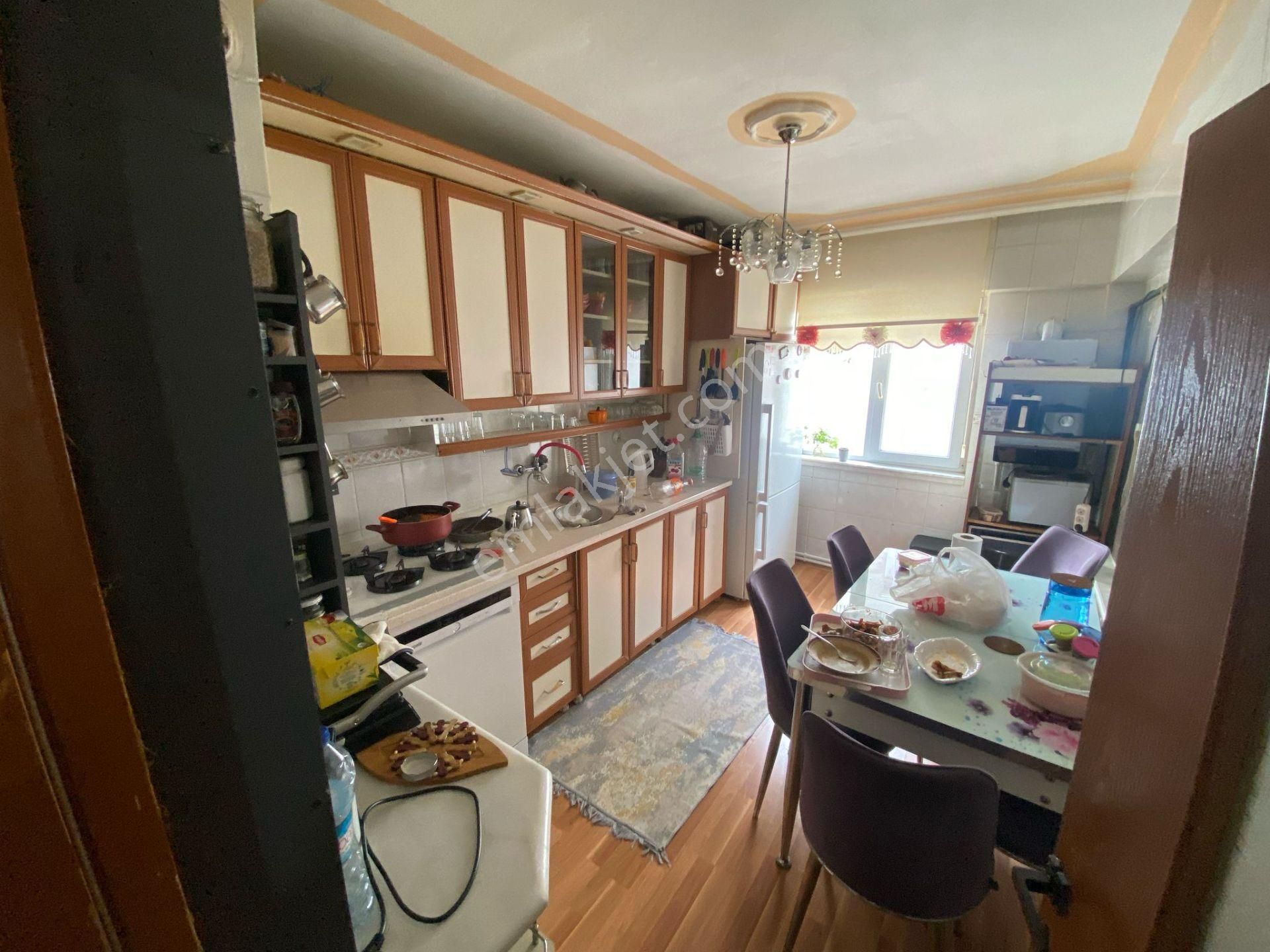 Andiçen Mh'de 3+1 120m² Bağımsız Yapılı Ön Cephe Katta Daire