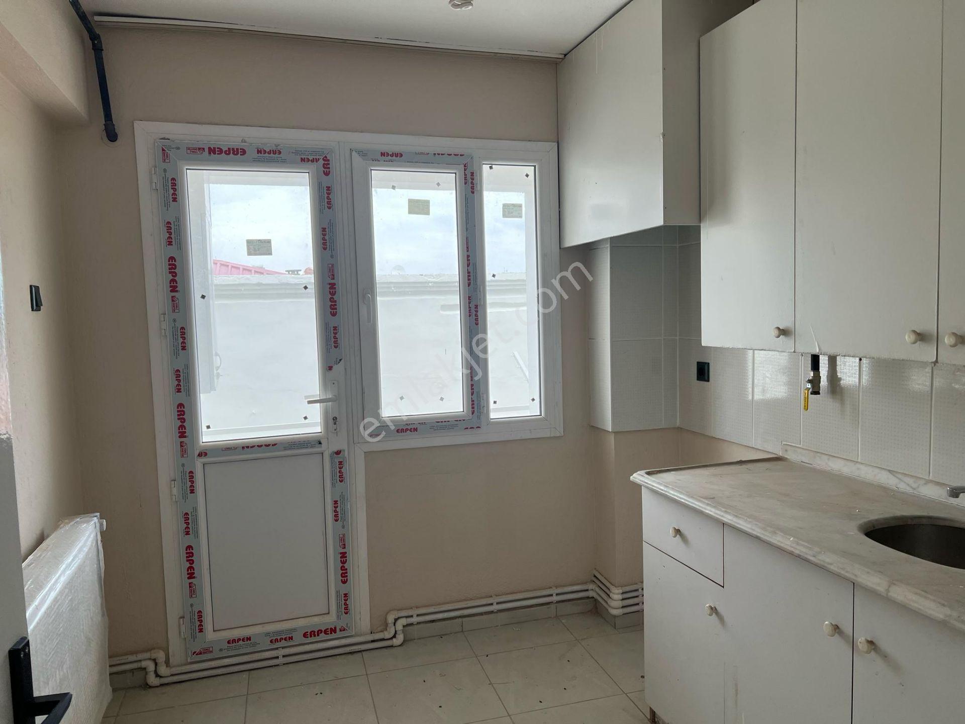 Çarşı İçinde Ara Kat - Görsel 9