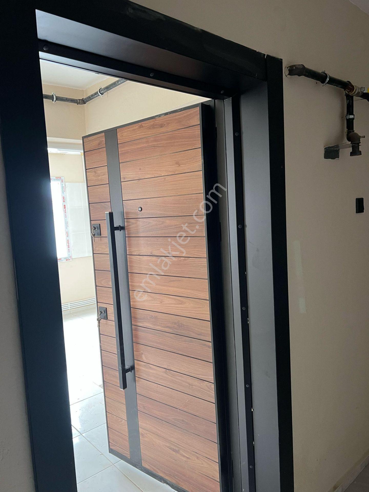 Çarşı İçinde Ara Kat - Görsel 21