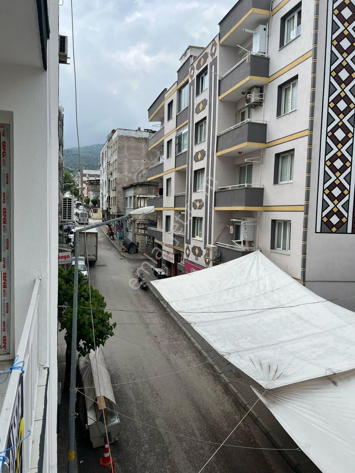 Çarşı İçinde Ara Kat - Görsel 5