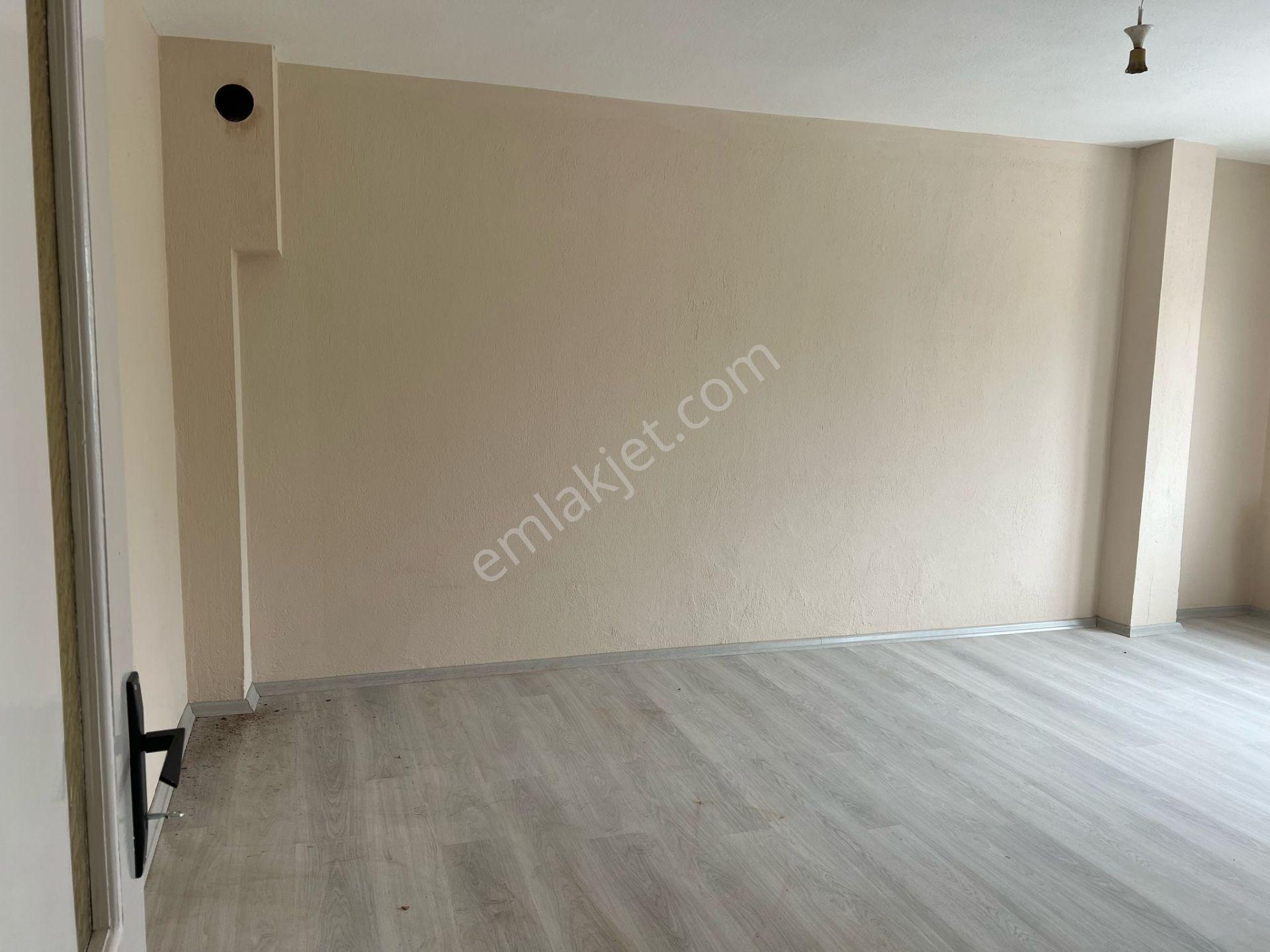 Çarşı İçinde Ara Kat - Görsel 23