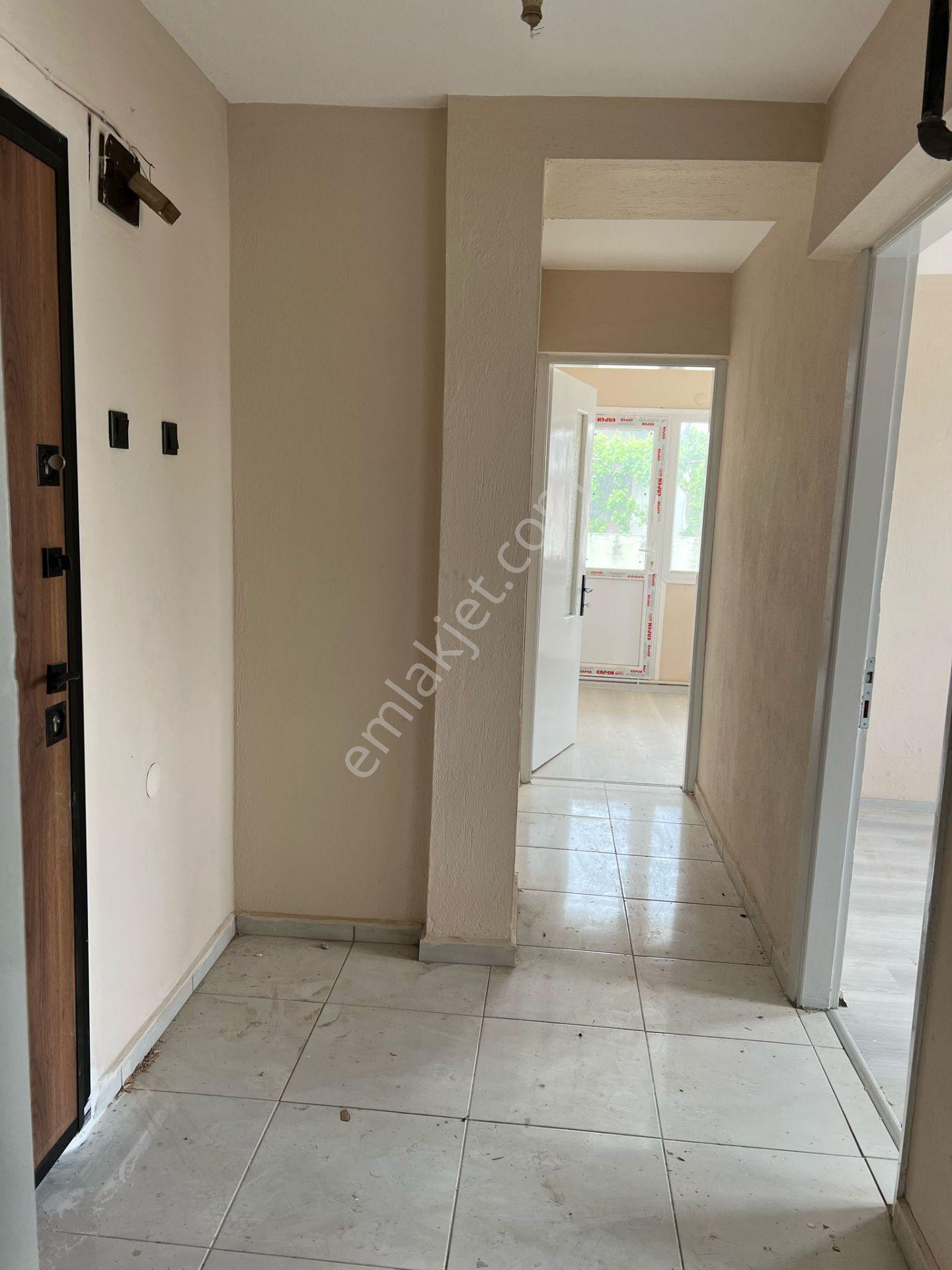 Çarşı İçinde Ara Kat - Görsel 22