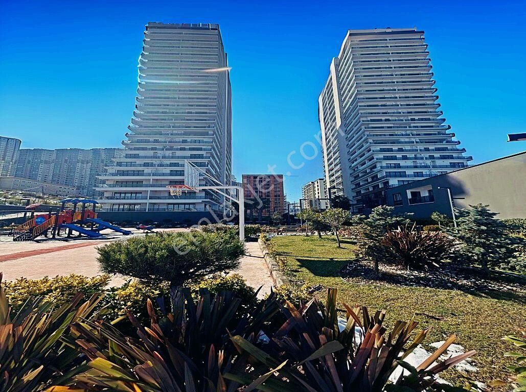Başkent Yapı'dan Konseptli Site İçi 2+1 Havuz Manzaralı Satılık