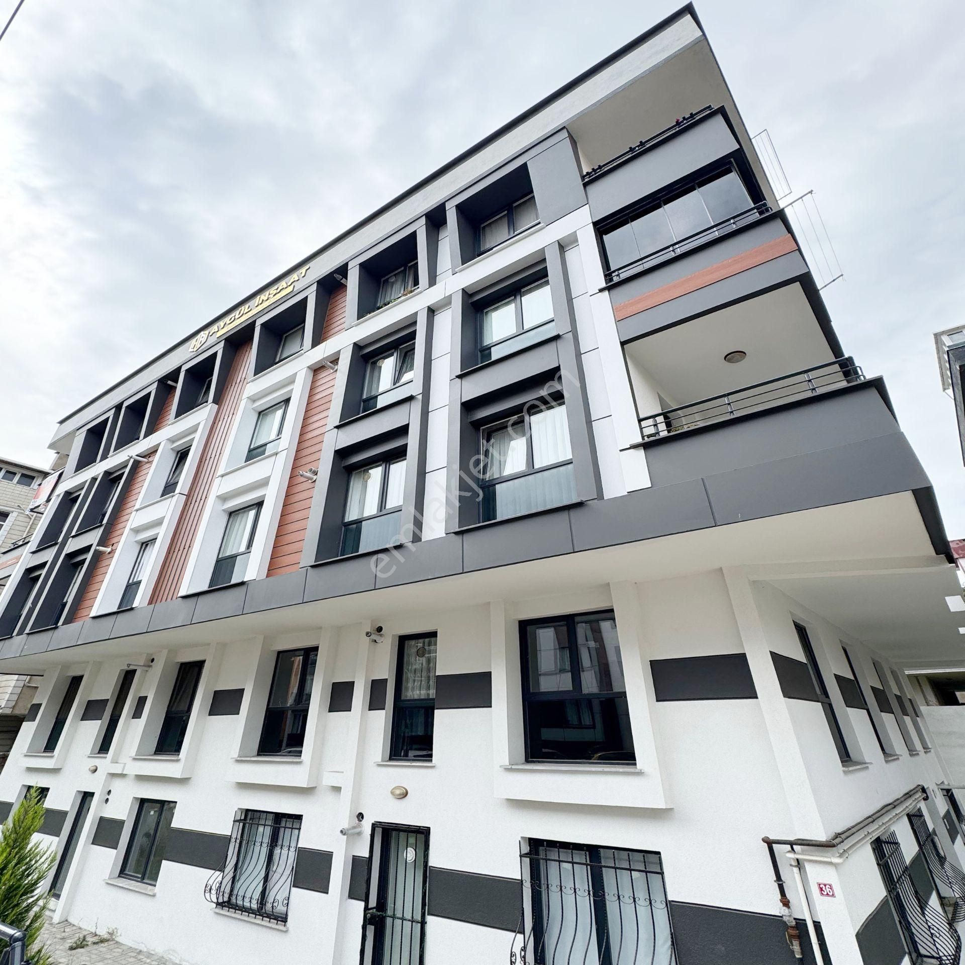 Beylikdüzü Yakuplu Mah 0 İnşaat Balkonlu Arakat Satılık Daire