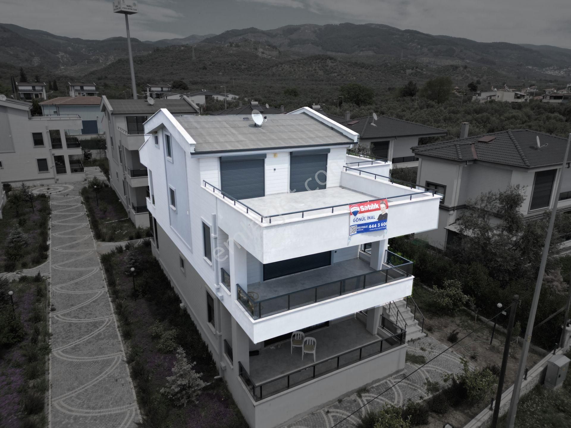Deniz Manzaralı 3+1 Satılık Dubleks Daire