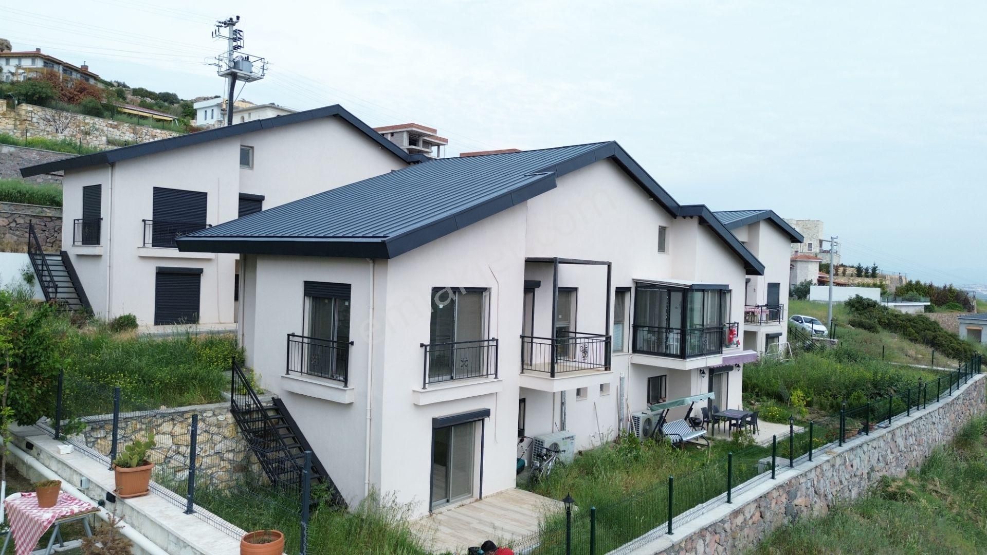 Turyap Foça'dan Foçaköy'de Site İçinde Satılık Dubleks Villa - Görsel 2