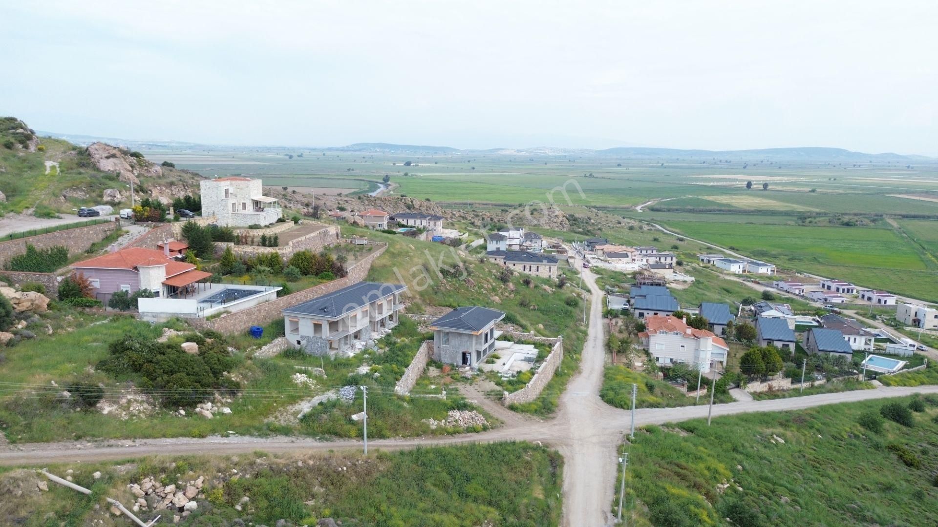 Turyap Foça'dan Foçaköy'de Site İçinde Satılık Dubleks Villa - Görsel 31