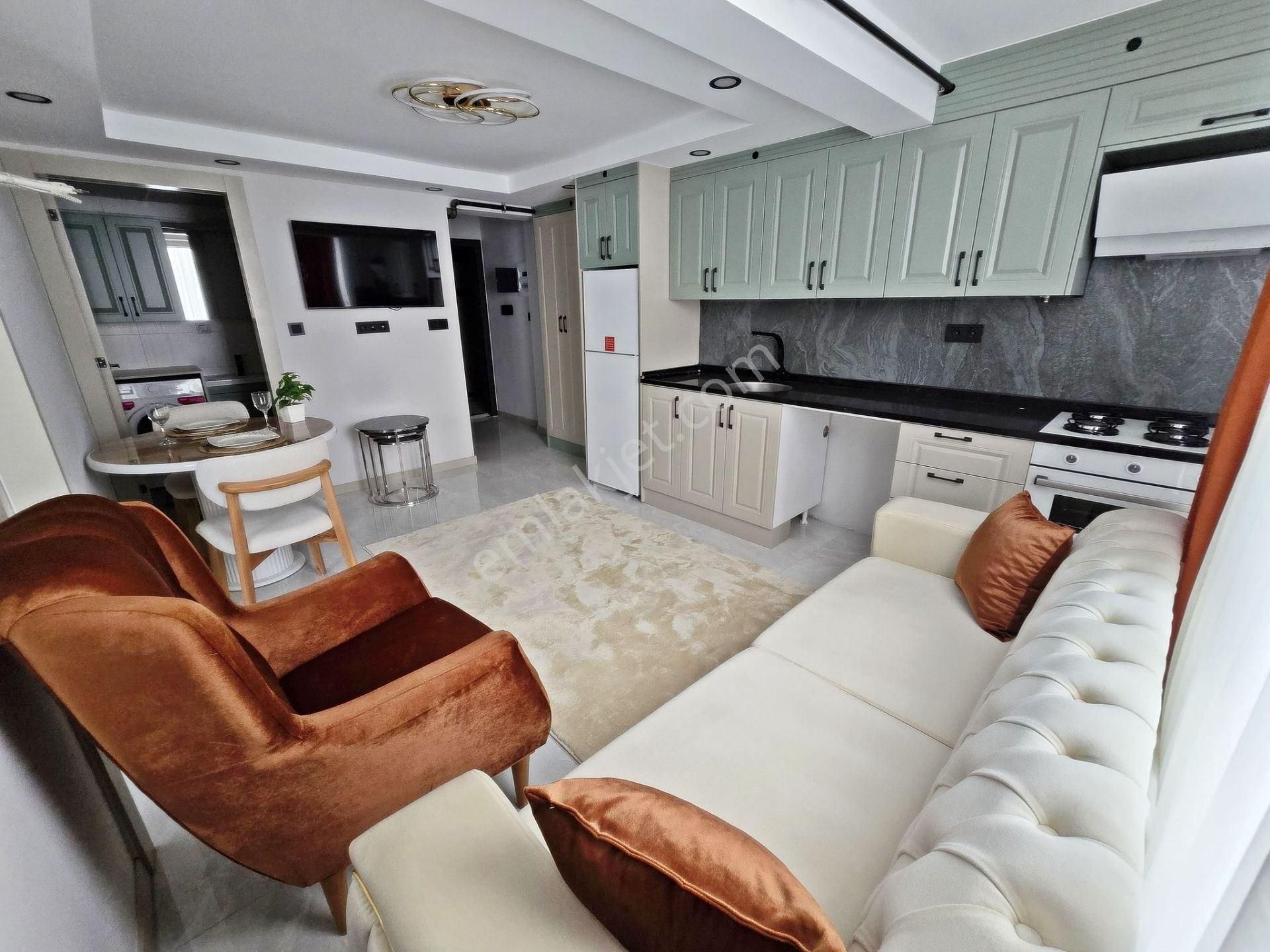 Kınıklı Siteler Mh 1+1 Satılık Eşyalı Apart