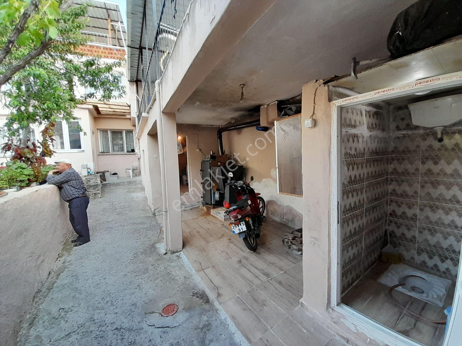 Bergama Talatpaşa Mh Net: 277 M2 (3+1)+(3+1) Kaloriferli 2 Katlı Bahçeli Müstakil Ev Satılıktır - Görsel 30