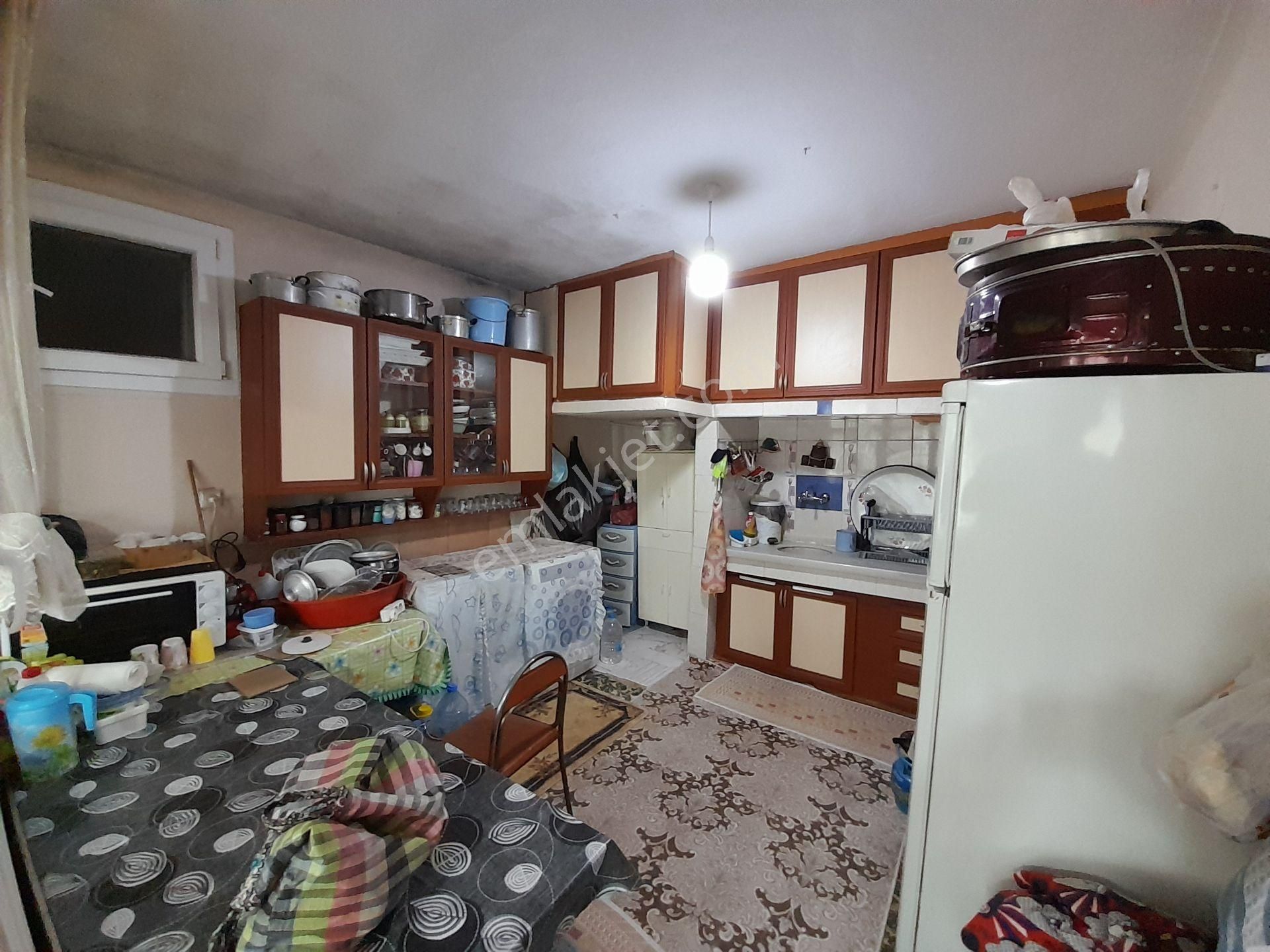 Bergama Talatpaşa Mh Net: 277 M2 (3+1)+(3+1) Kaloriferli 2 Katlı Bahçeli Müstakil Ev Satılıktır - Görsel 5