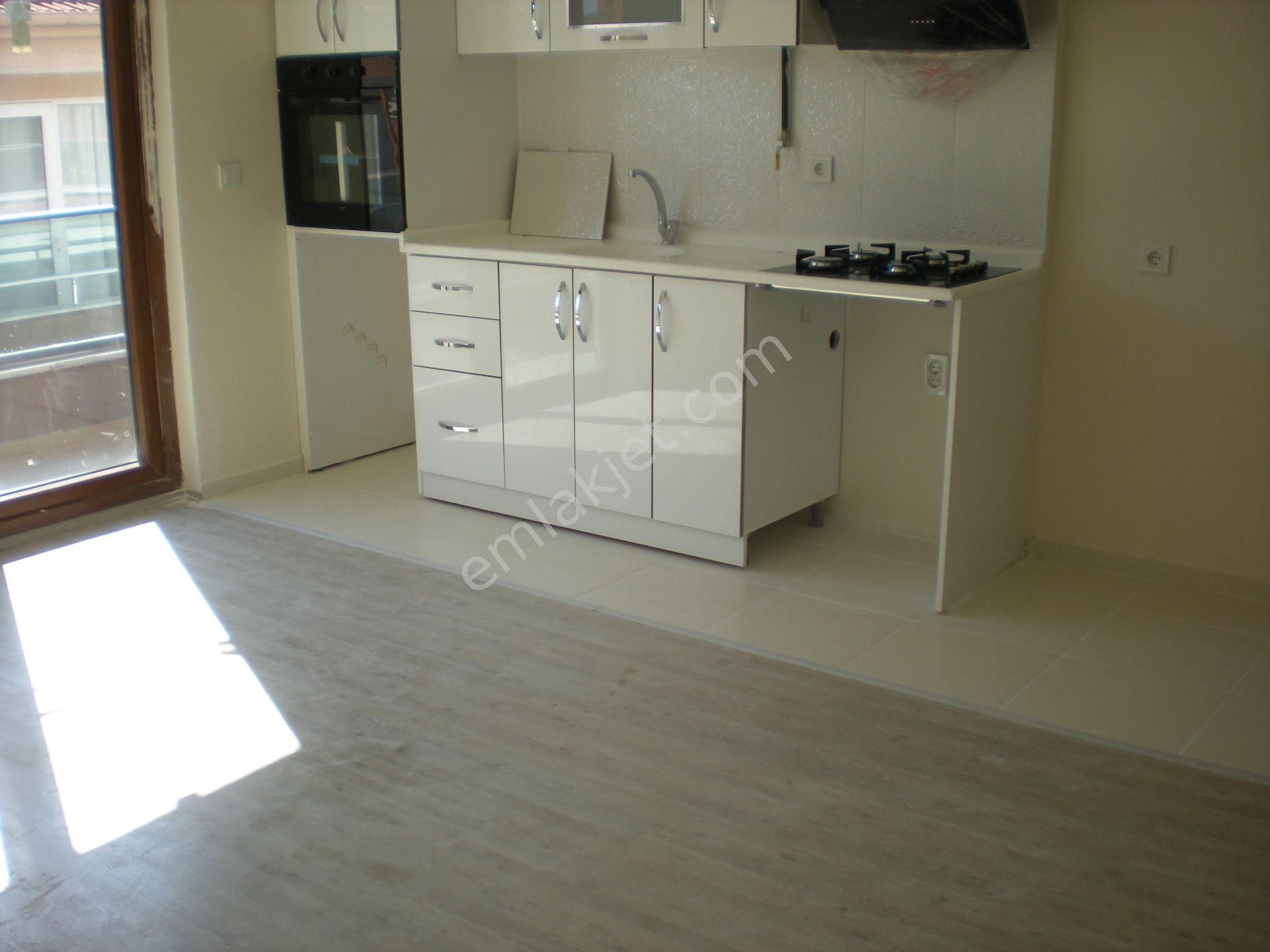 Balıkesir Altıeylül Plevne Mah.demirdağ Emlaktan Kiralık 1+1 Daire