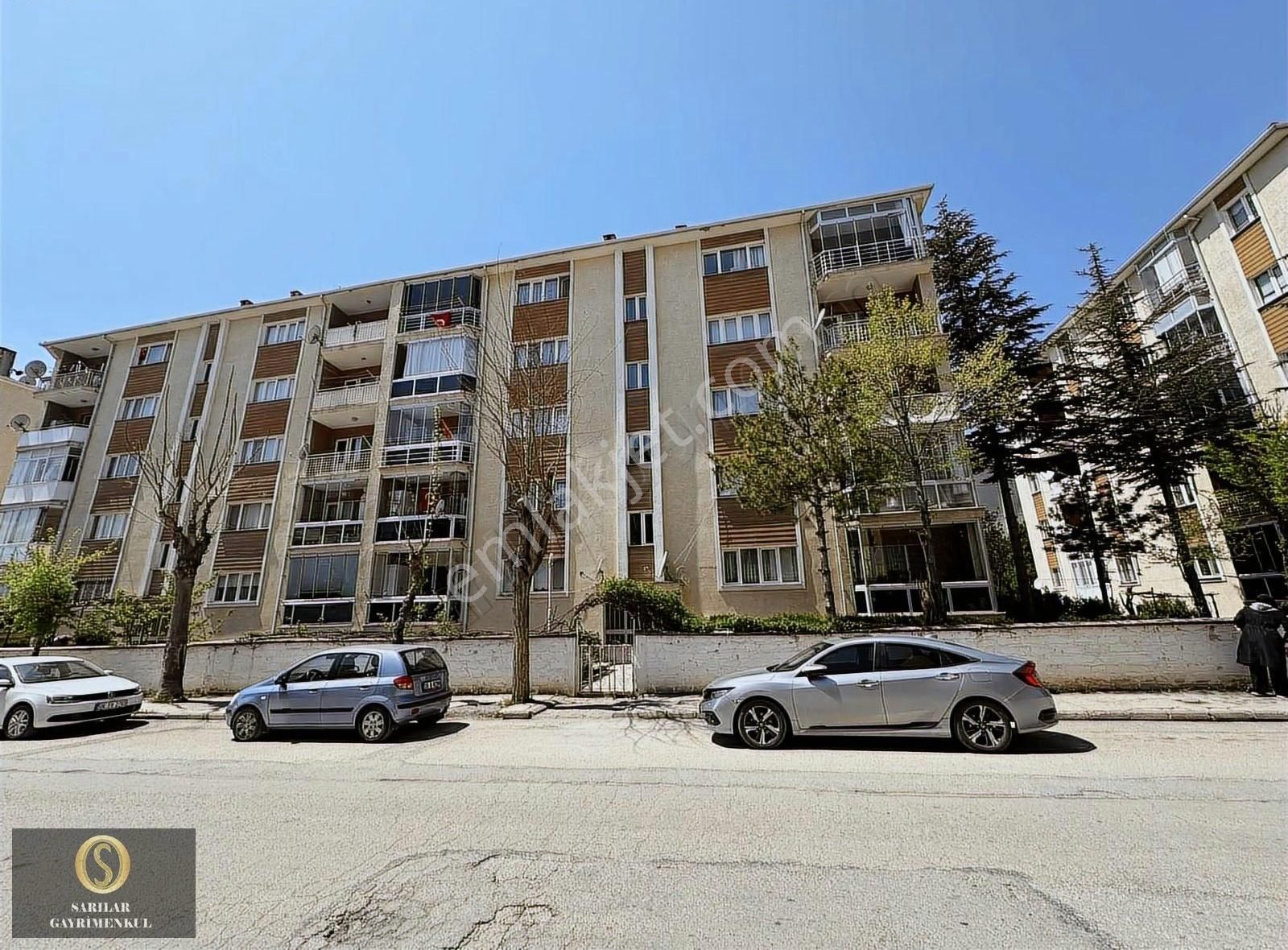 Sarılardan Çankaya Mah Asansörlü 3+1 Arakat Daire