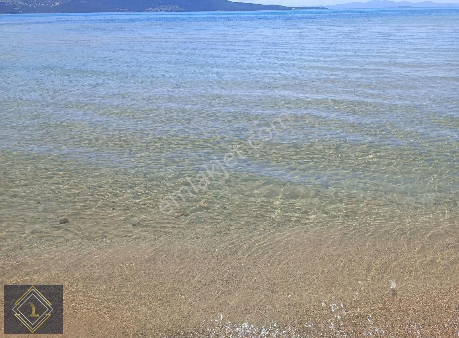Uslu Sitesinde Denize Yürüme Mesafesinde Villa Arsası