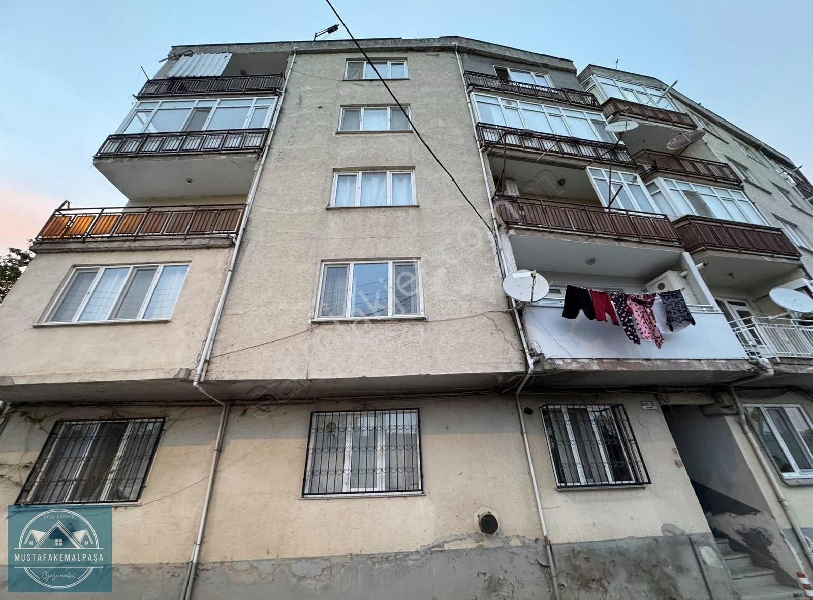 M.k.paşa Gayrimenkulden Şeyhmüftüde 2+1 Daire
