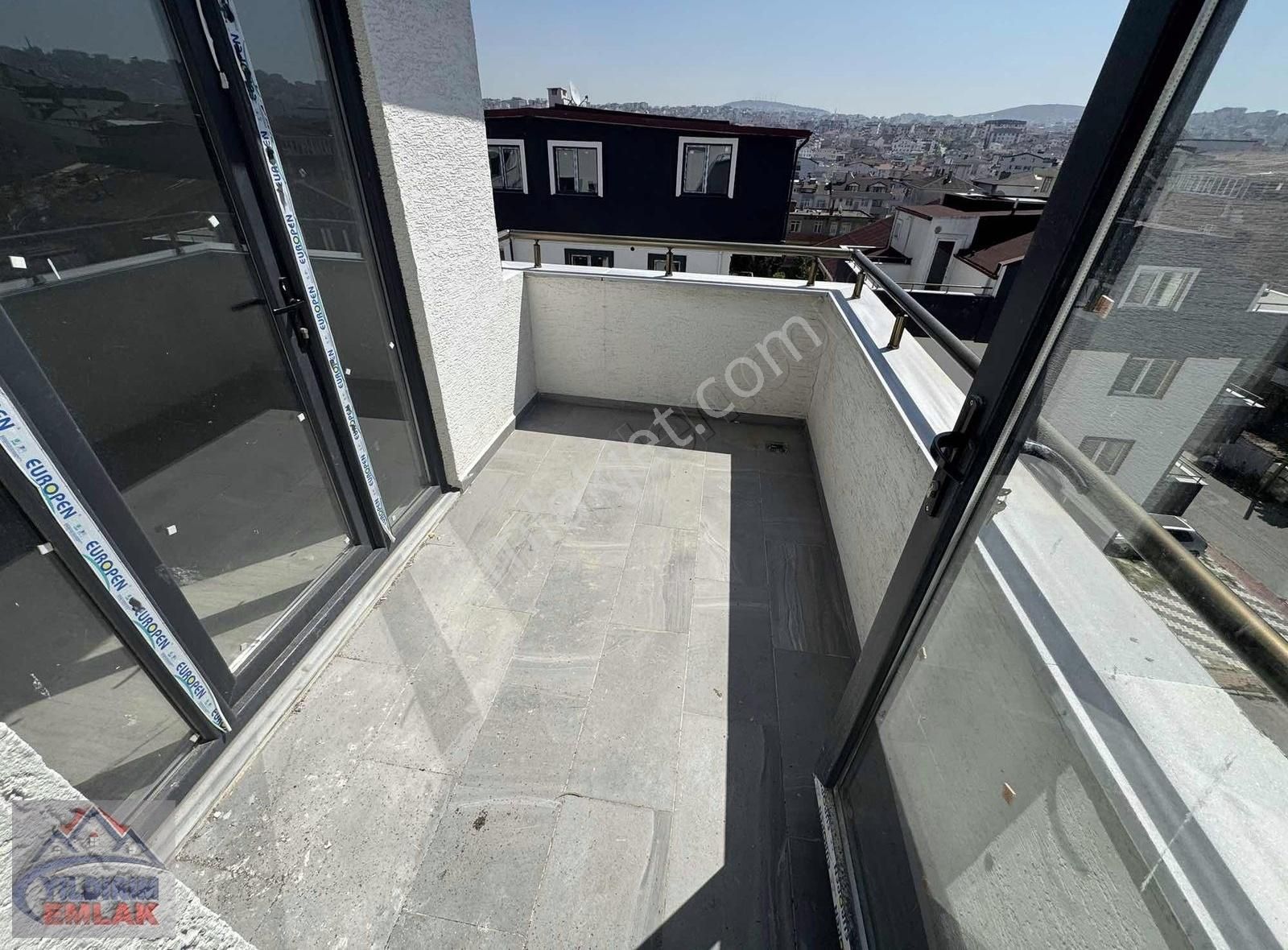 24 Kasım Karşısı Üst Dublex 3+1 190m2