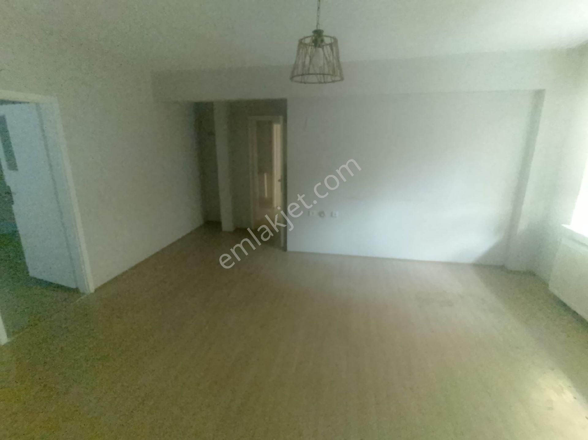 Uyanış Da Satılık 2+1 Y.gîrîş Daîre