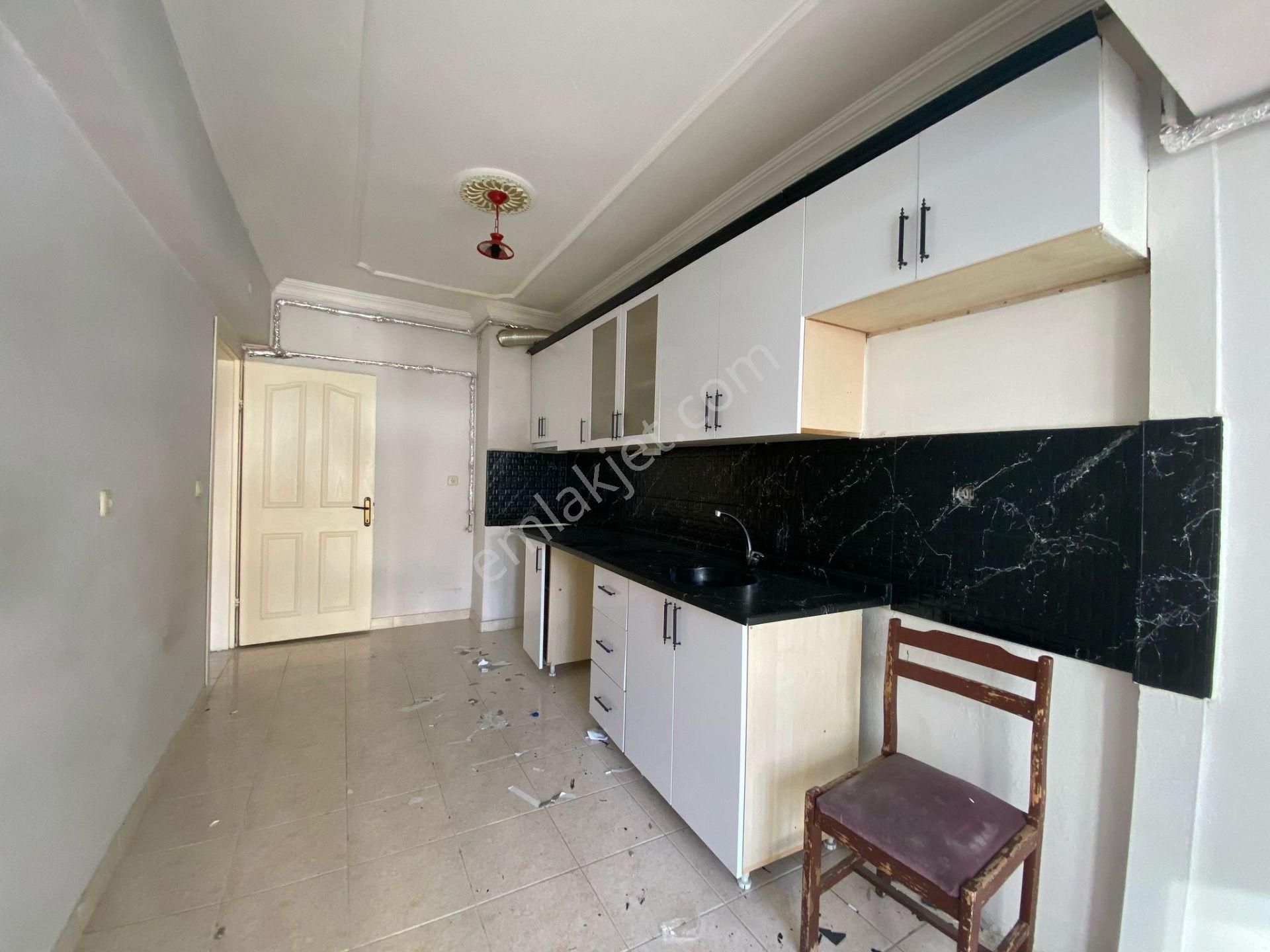 Nasip Emlak'tan 3+1 Ebeveyn Banyolu, Kilerli, Isı Yalıtımlı Katta Daire