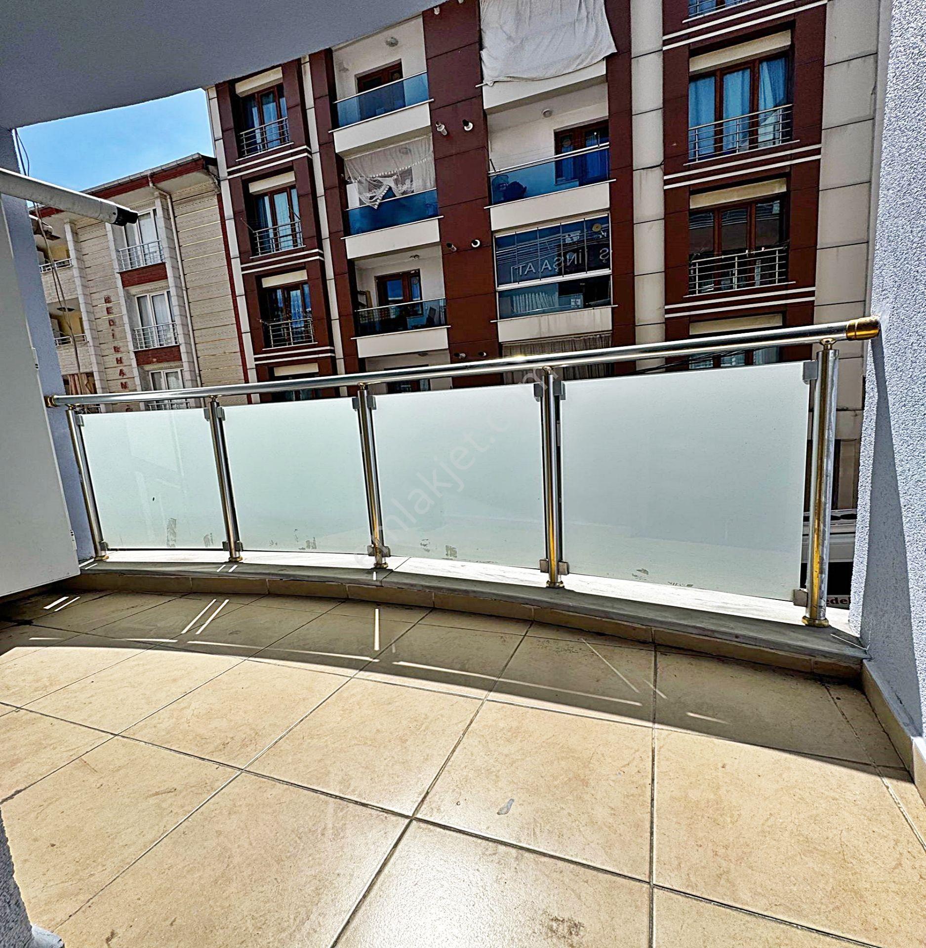 Metrobüse Marmara Park Avm Ye Çık Yakın 2+1 130m2 Satılık Daire - Görsel 5