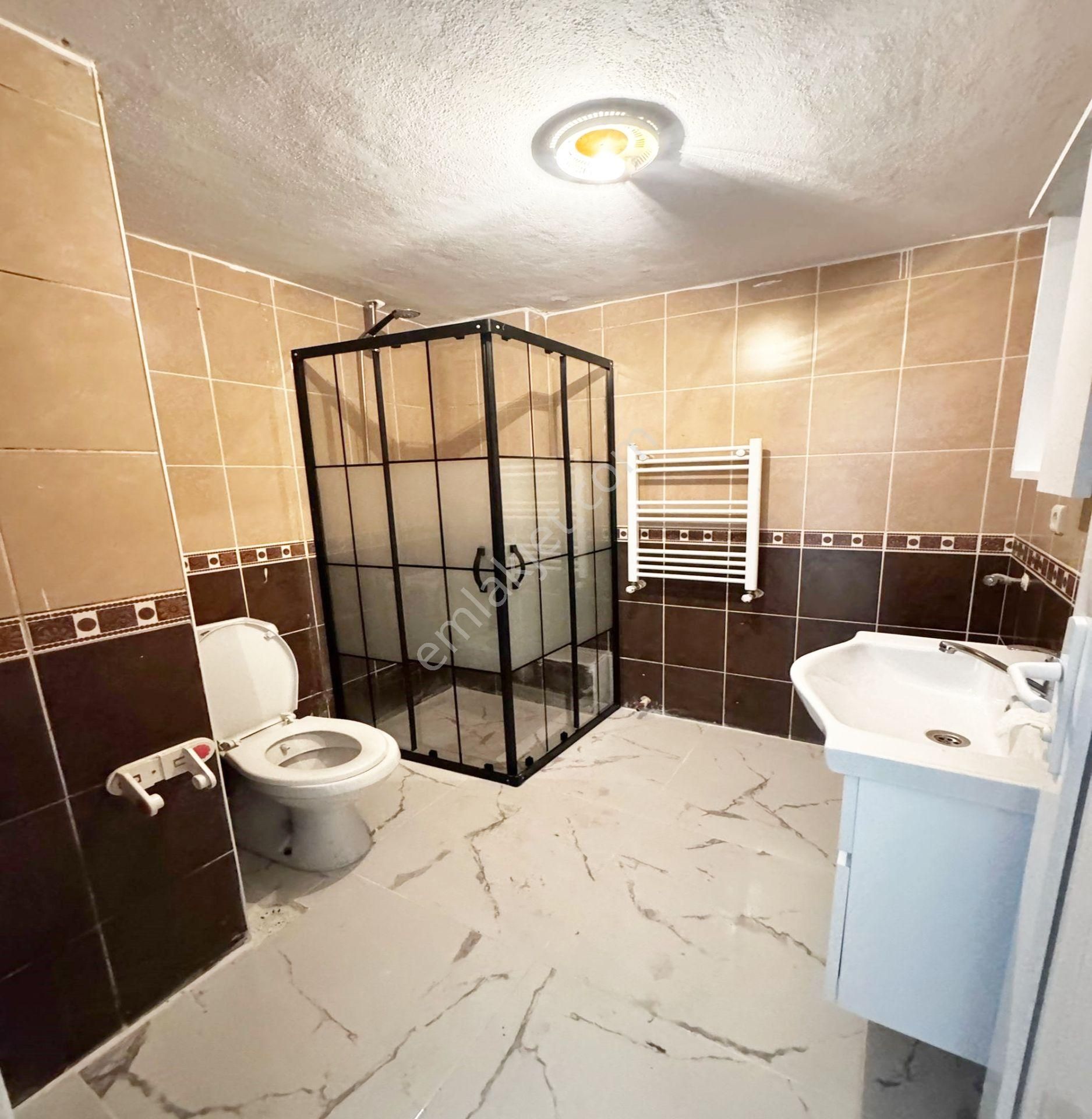 Metrobüse Marmara Park Avm Ye Çık Yakın 2+1 130m2 Satılık Daire - Görsel 11