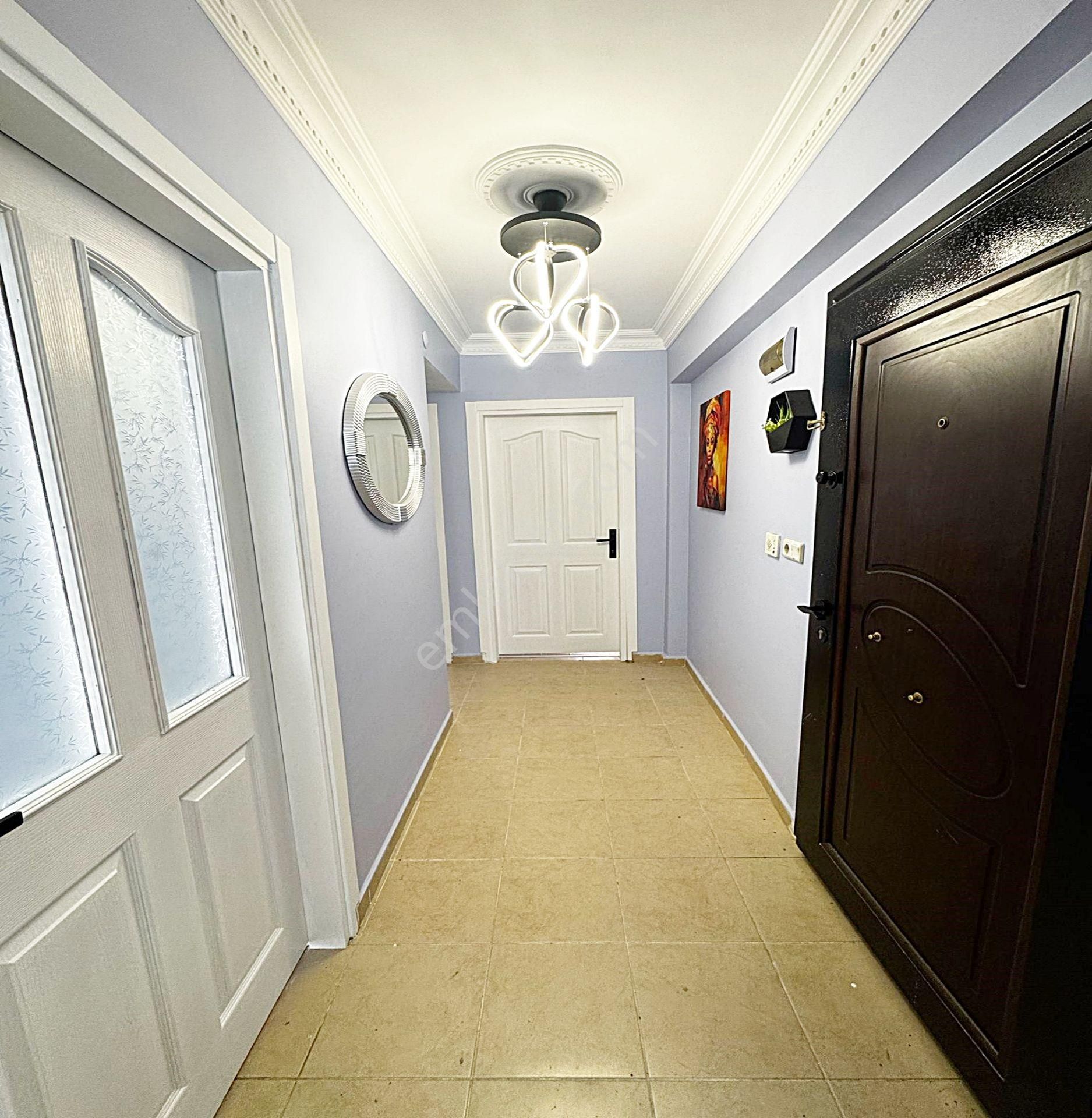 Metrobüse Marmara Park Avm Ye Çık Yakın 2+1 130m2 Satılık Daire - Görsel 16