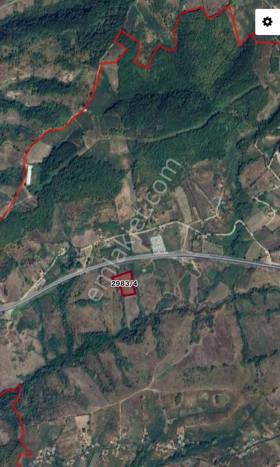 Sakarya Hendekte Beylice Köyünde E5'e 75m2 Kupon Tek Tapu 10 Dönüm Tarla