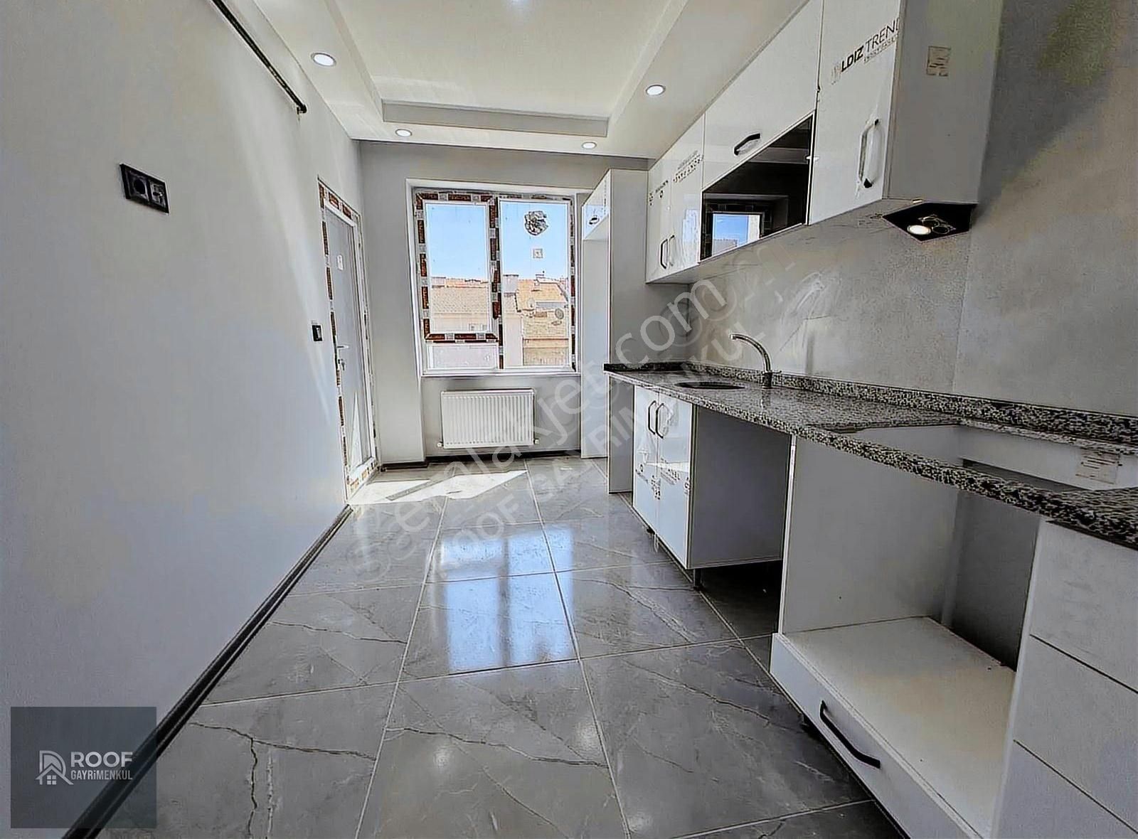 Roof Gayrimenkul'den Şirintepe Mah Satılık Ara Kat 2+1 Daire