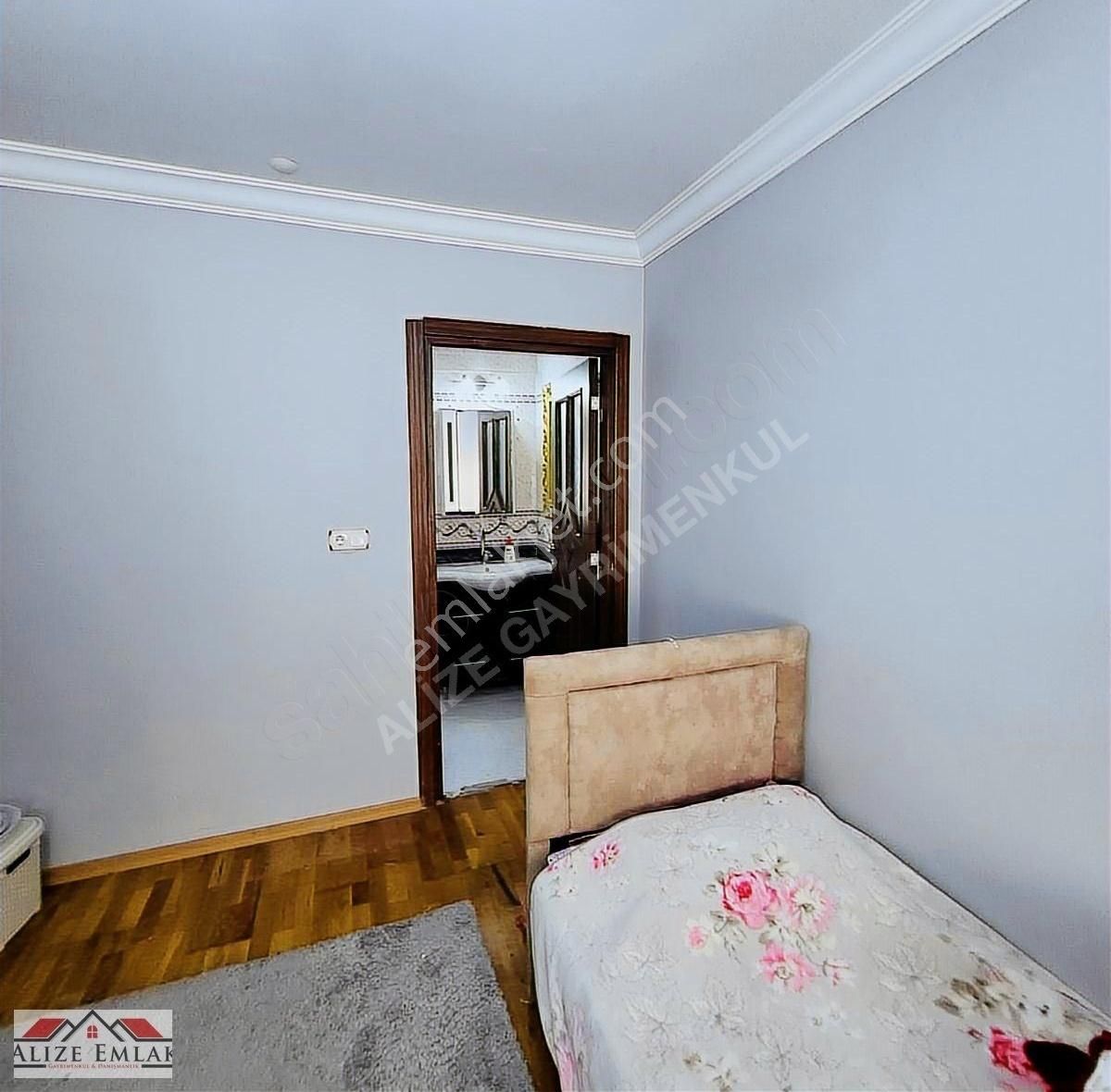 Alizeden Halkalı Atakent Soyakta İdialı Villa Açıklamayı Okuyun - Görsel 3