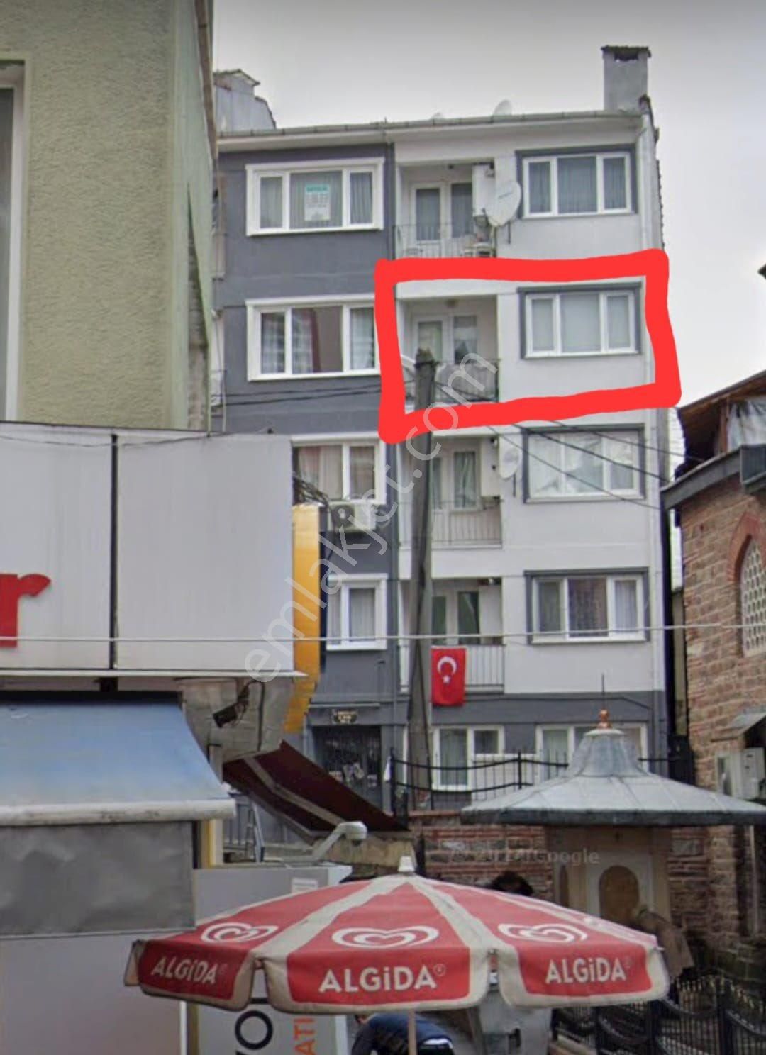 Maksem Meydanında Sahibinden Satılık 2+1 Daire