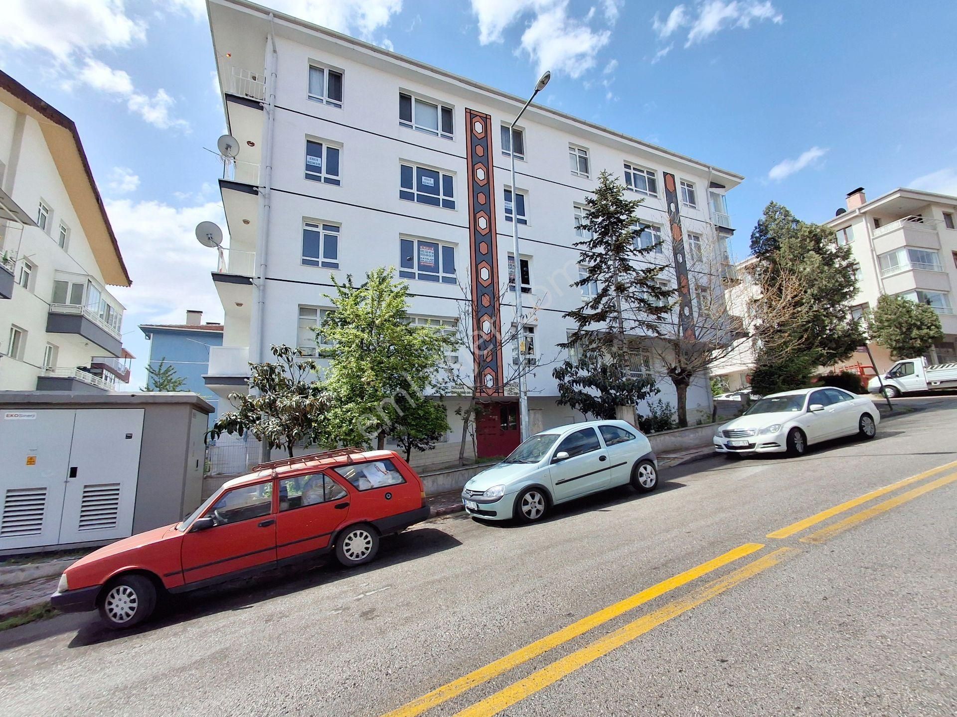 3+1 Merkezi Konumda Loft Yapılı Oturuma Hazır Ferah Daire