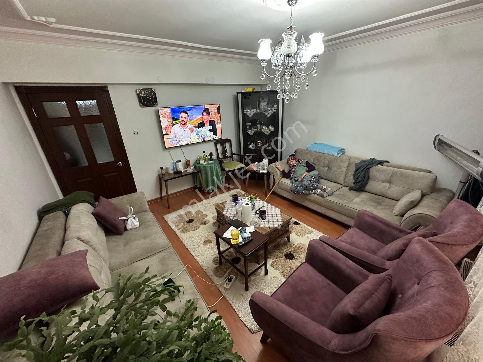 (1005) Keçiören Aktepede Yüksek Giriş 3+1 Asansörlü Daire!!!