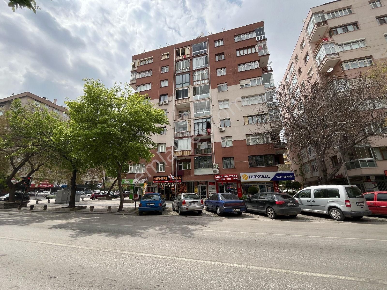 Nişantaşı Mah. Paşam Pastanesi Karşısı Geniş 3+1 Satılık Daire