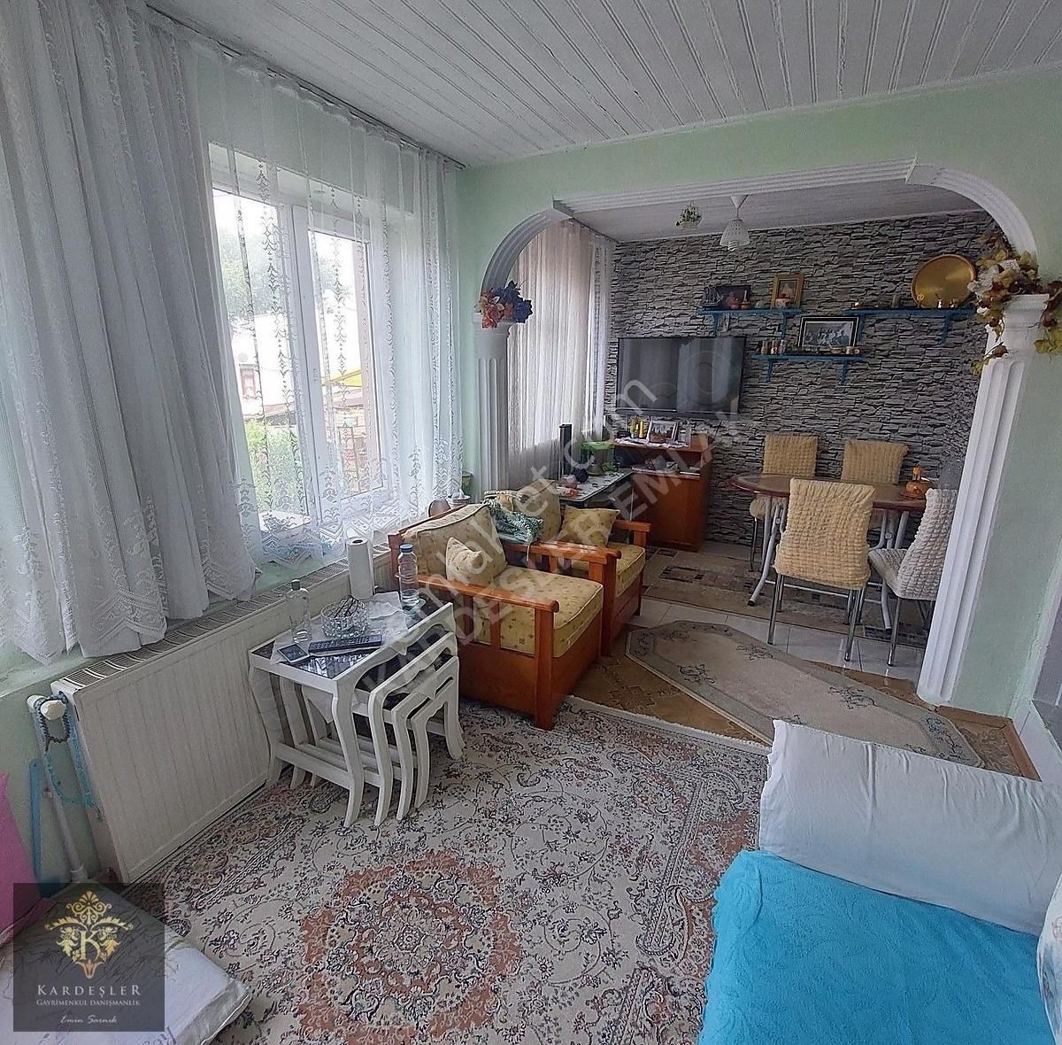 Mudanya Deniz Manzaralı 3 Katlı Satılık Müstakil Ev - Görsel 14