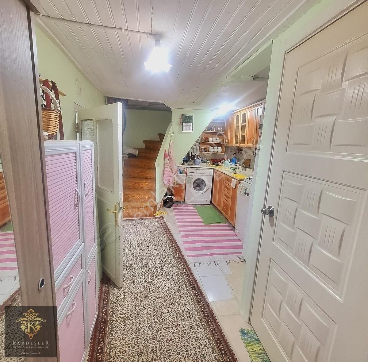 Mudanya Deniz Manzaralı 3 Katlı Satılık Müstakil Ev - Görsel 9