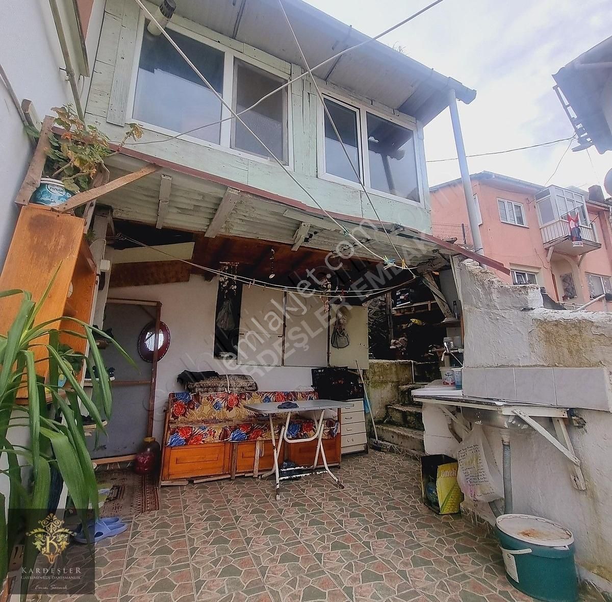 Mudanya Deniz Manzaralı 3 Katlı Satılık Müstakil Ev - Görsel 3