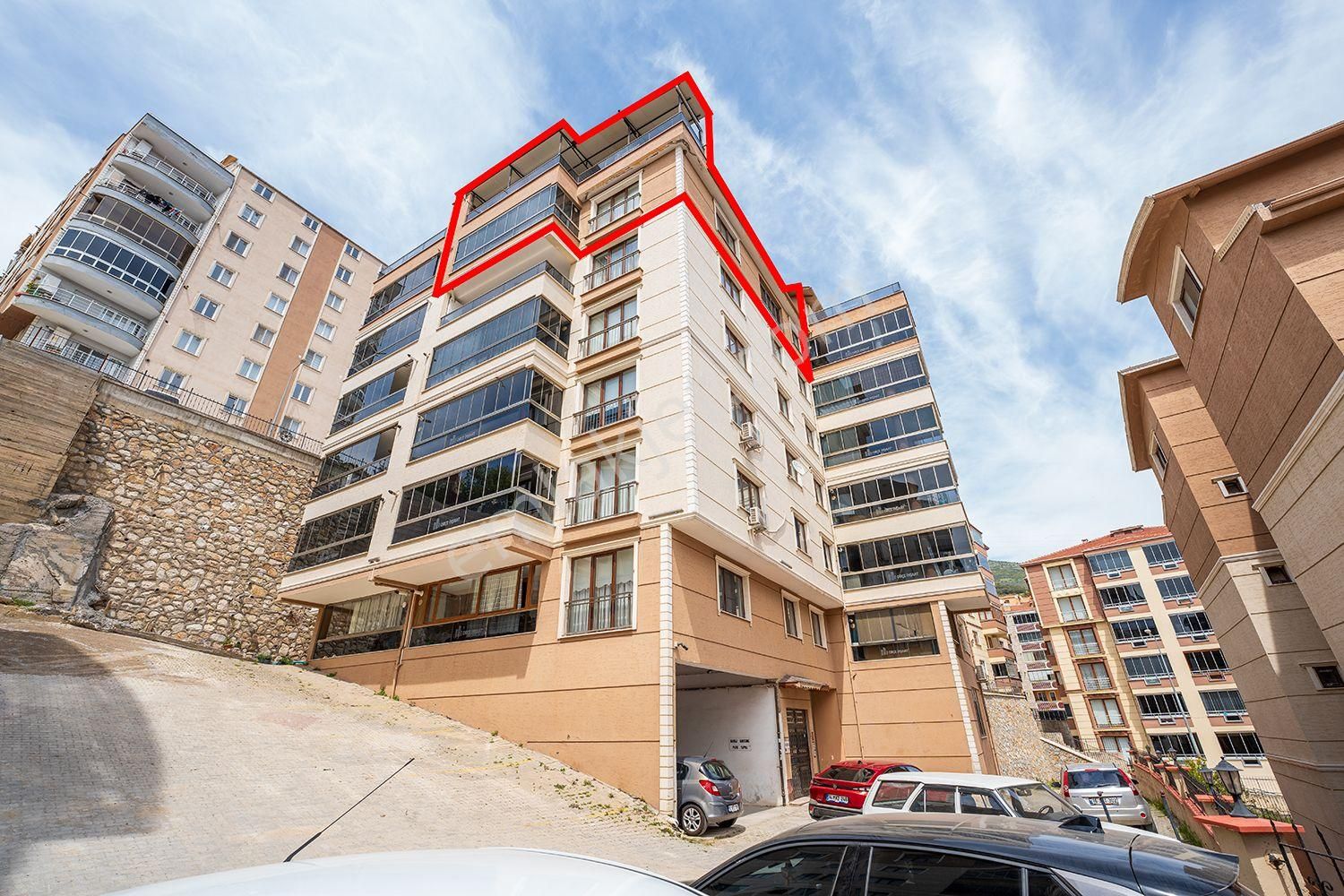 C21 Cius;eşsiz Deniz, Şehir Manzaralı 5+1 Net 210 M² Ferah Daire