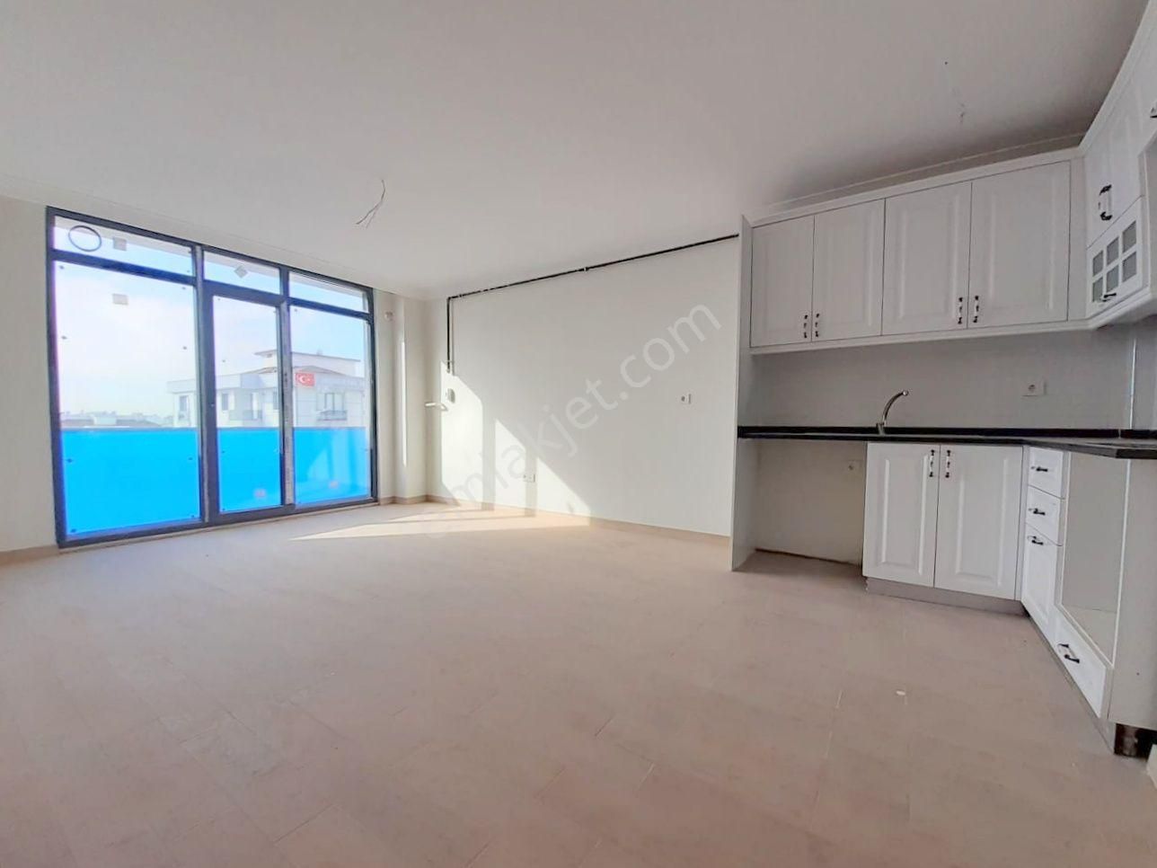 Mertcan'dan Şeyhli Mah. Havuzlu Güvenlikli Sitede 1+1 Daire